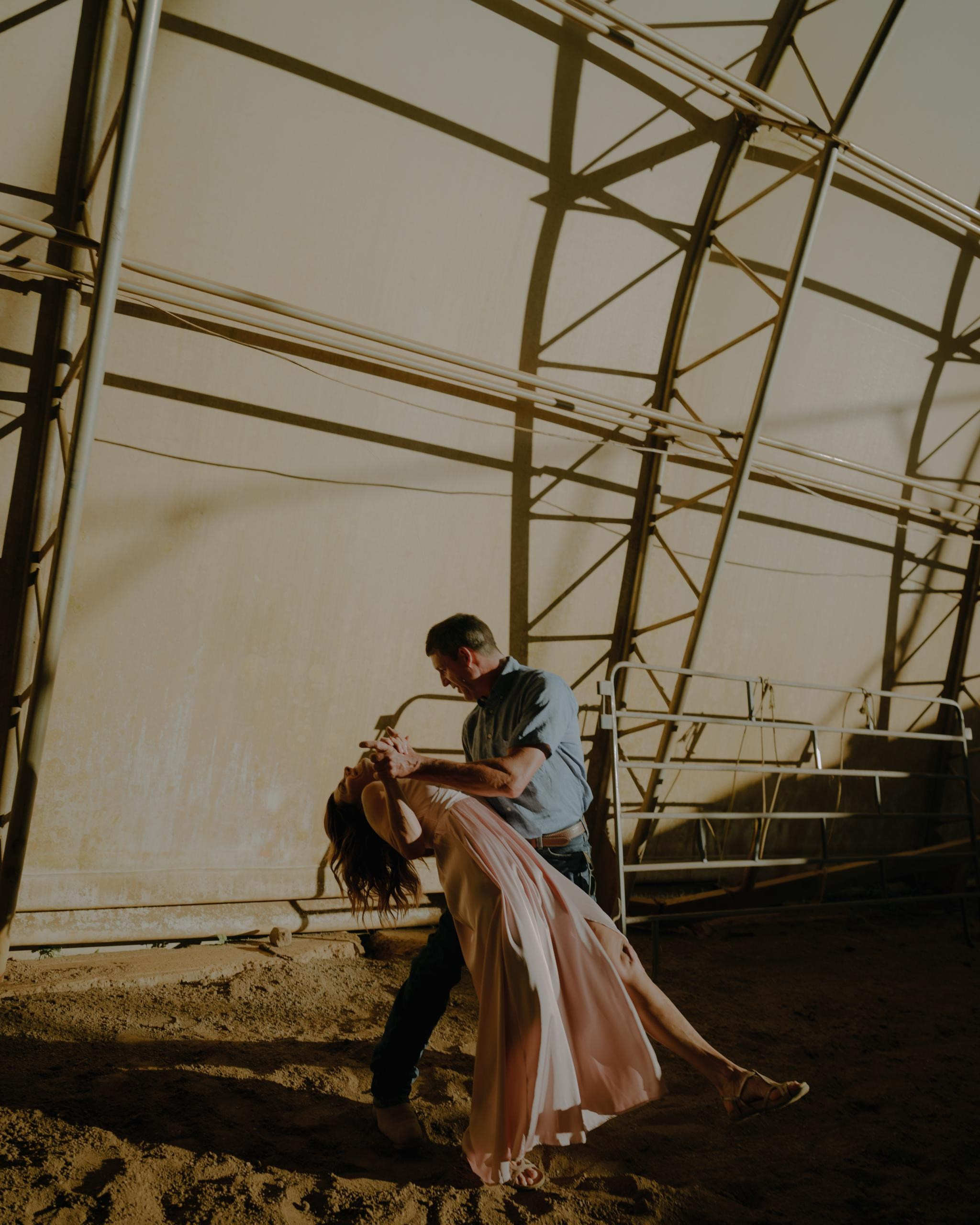 Couples & Engagements Photography | Art Paradox Photography