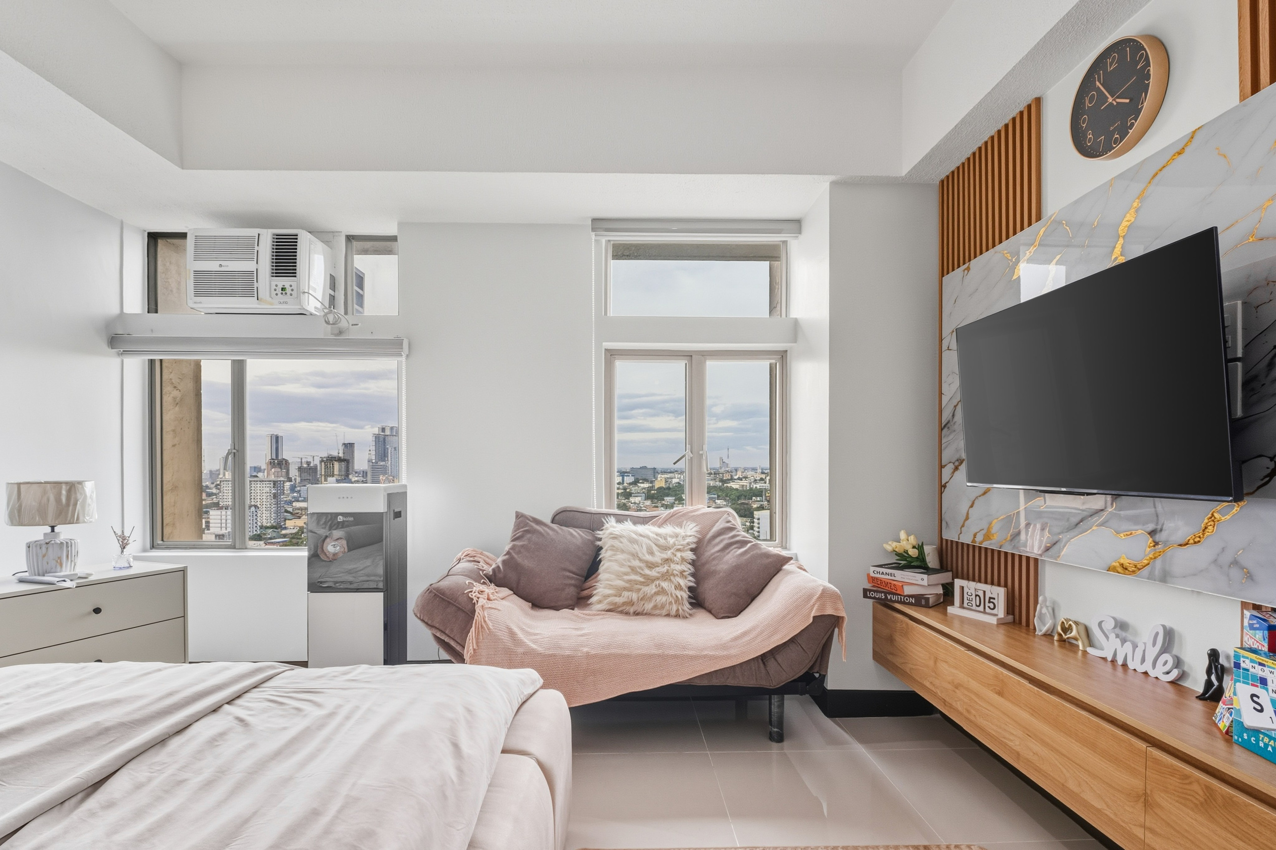 Manhattan Condominium // Cubao. Interior & Architectural Photographer Philippines | Argen Carlo Camaclang