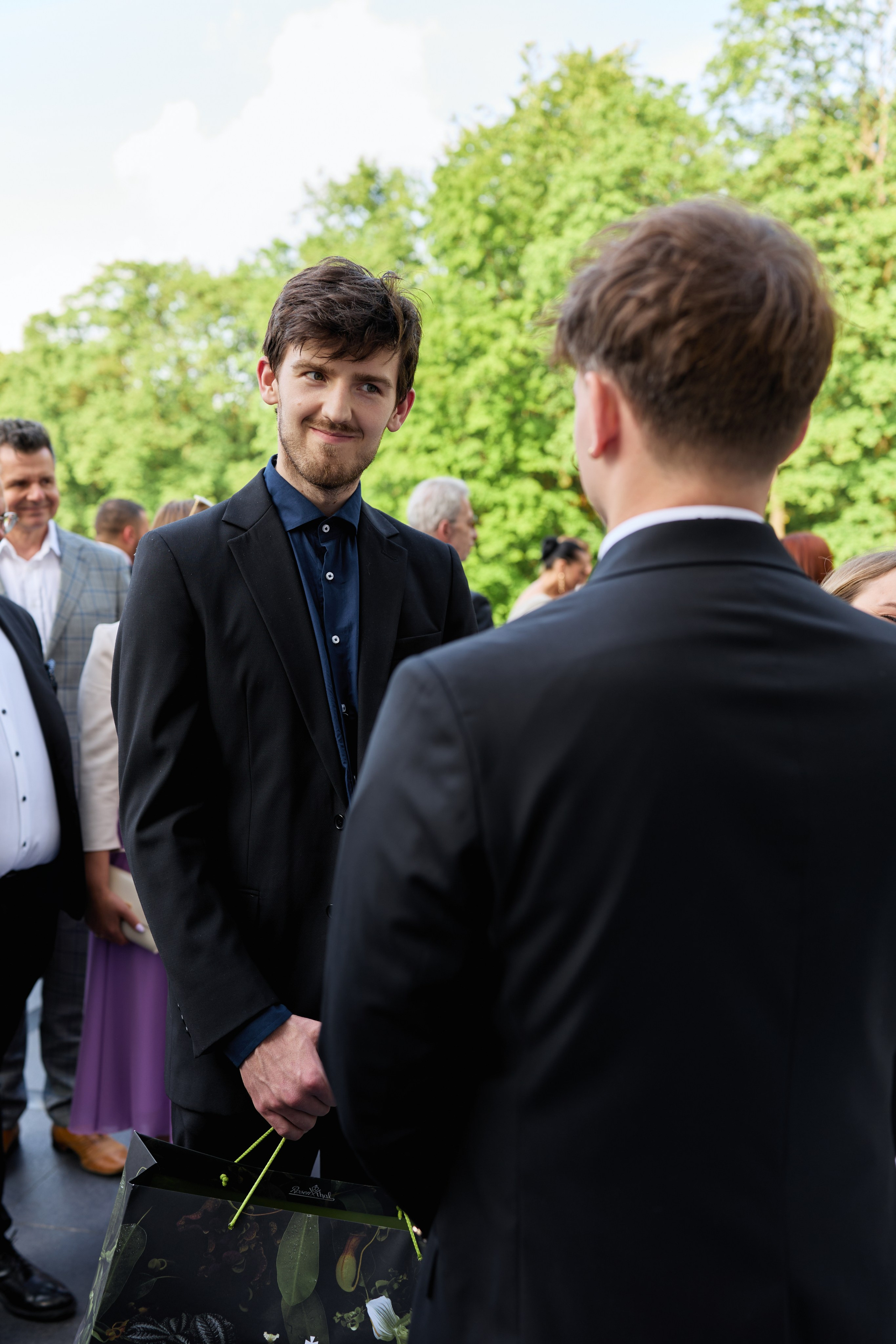 Wiktoria & Kacper. Pałac Goetz. Fotograf ślubny i rodzinny w Krakowie Yana Klymova