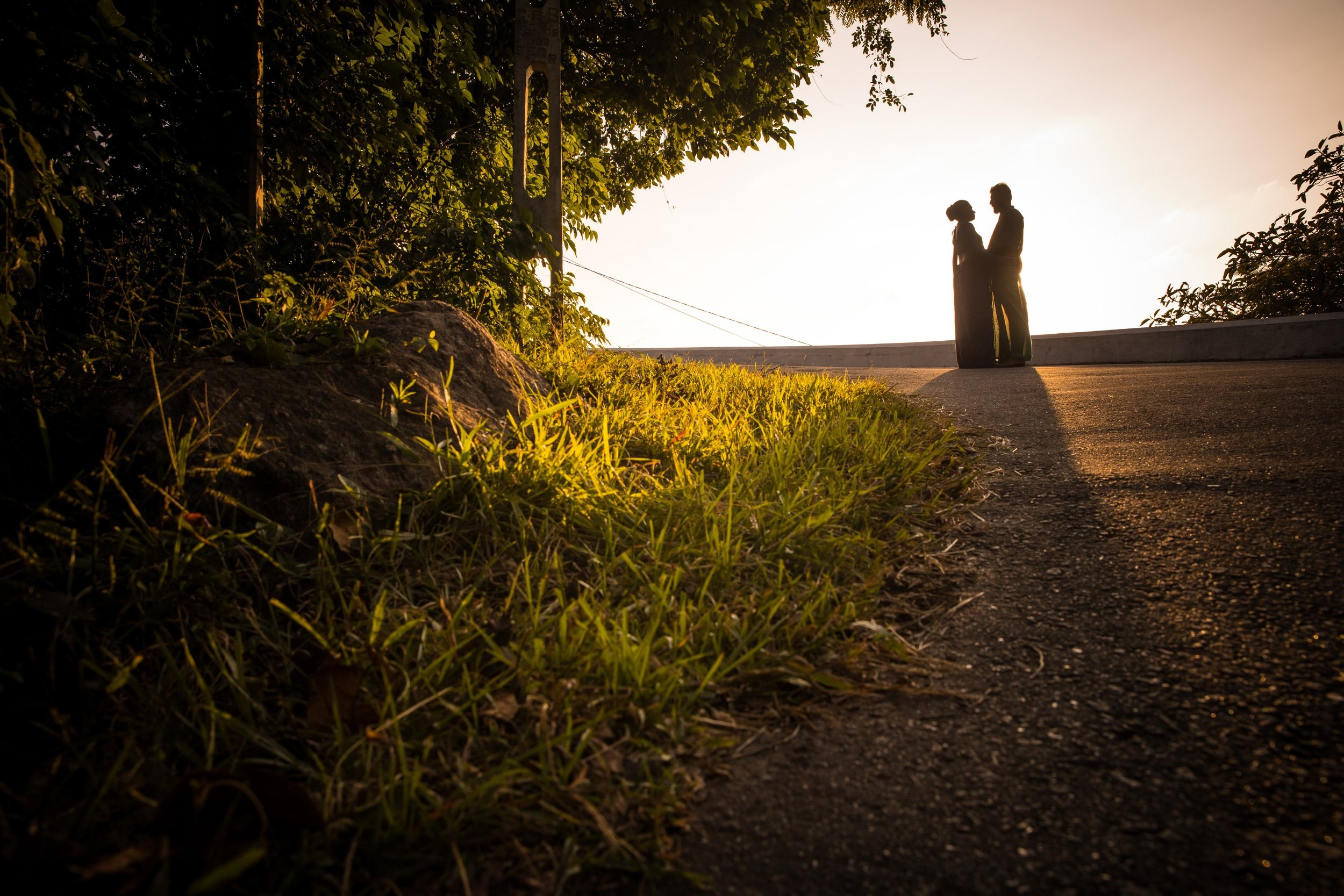 A romantic post wedding couple shoot at Kurunegala
