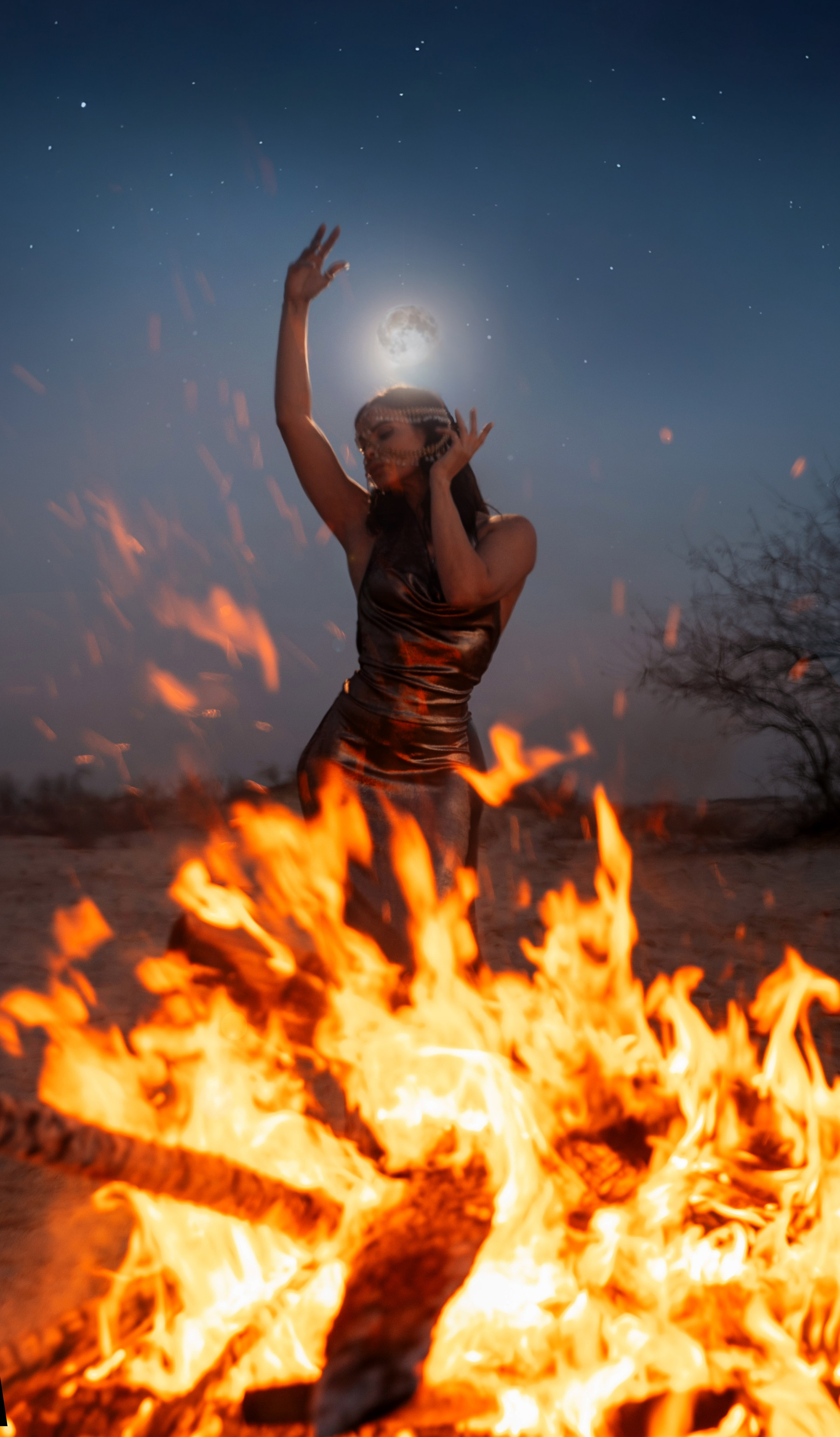 Огненная. Фотограф Вероника Яцына в Ташкенте