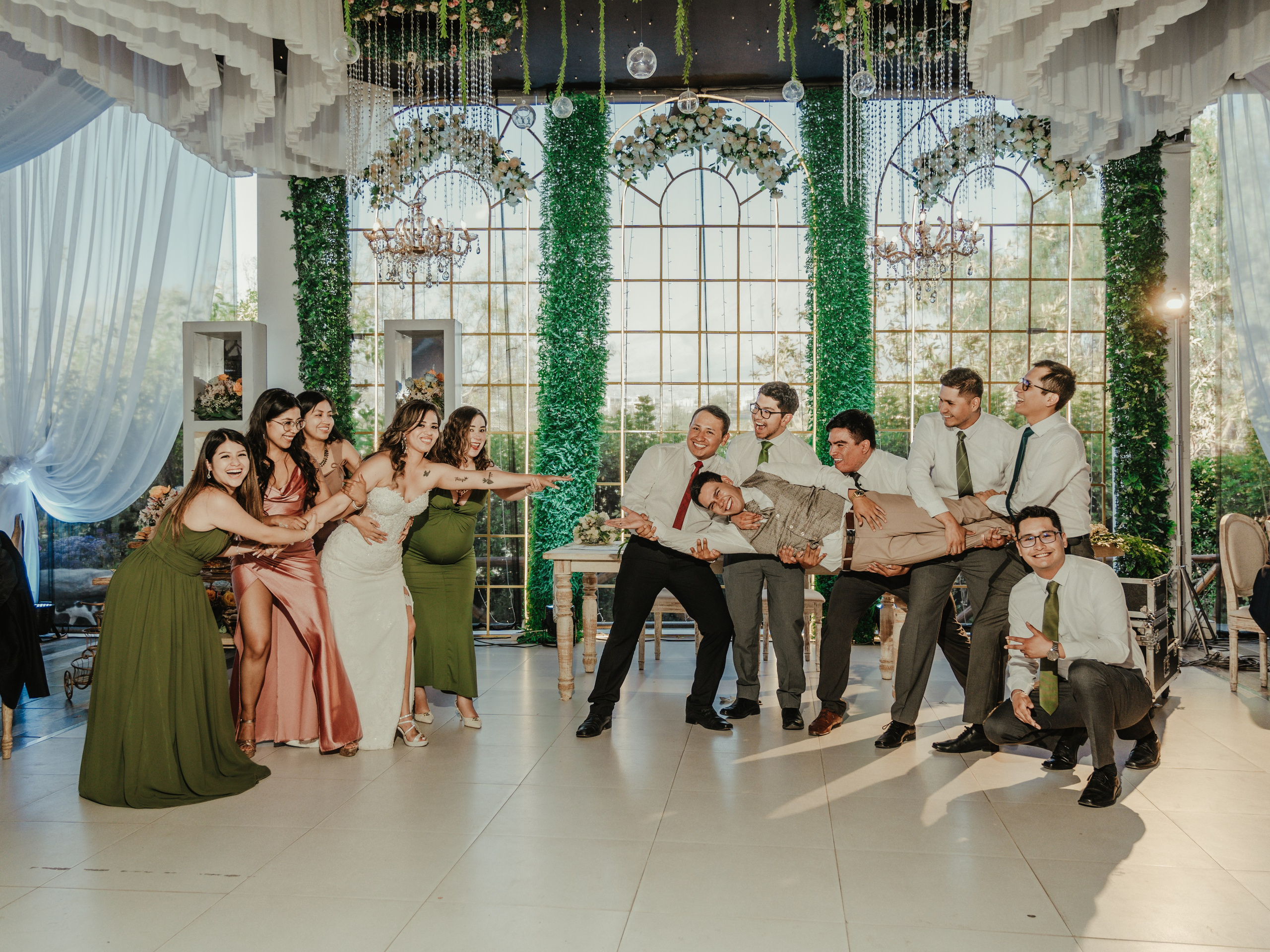 CARLA Y MARIO BODA RELIGIOSA. Studio KVTA | Fotografía y Video de Bodas en Arequipa