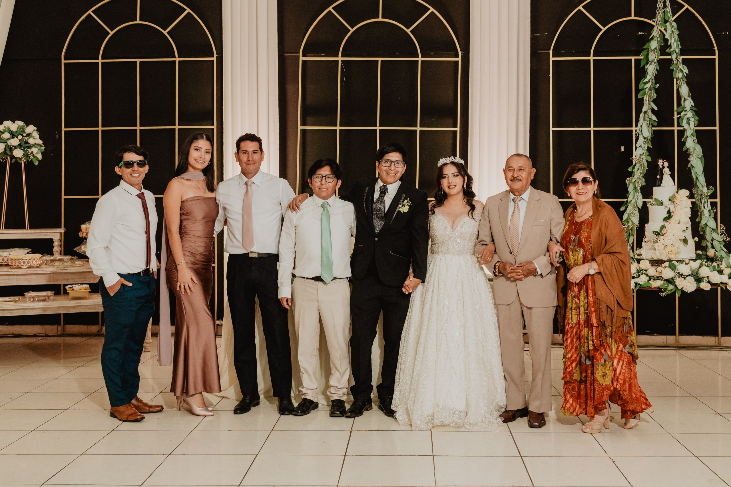 FERNANDO + MARIBEL | BODA RELIGIOSA. Studio KVTA | Fotografía y Video de Bodas en Arequipa