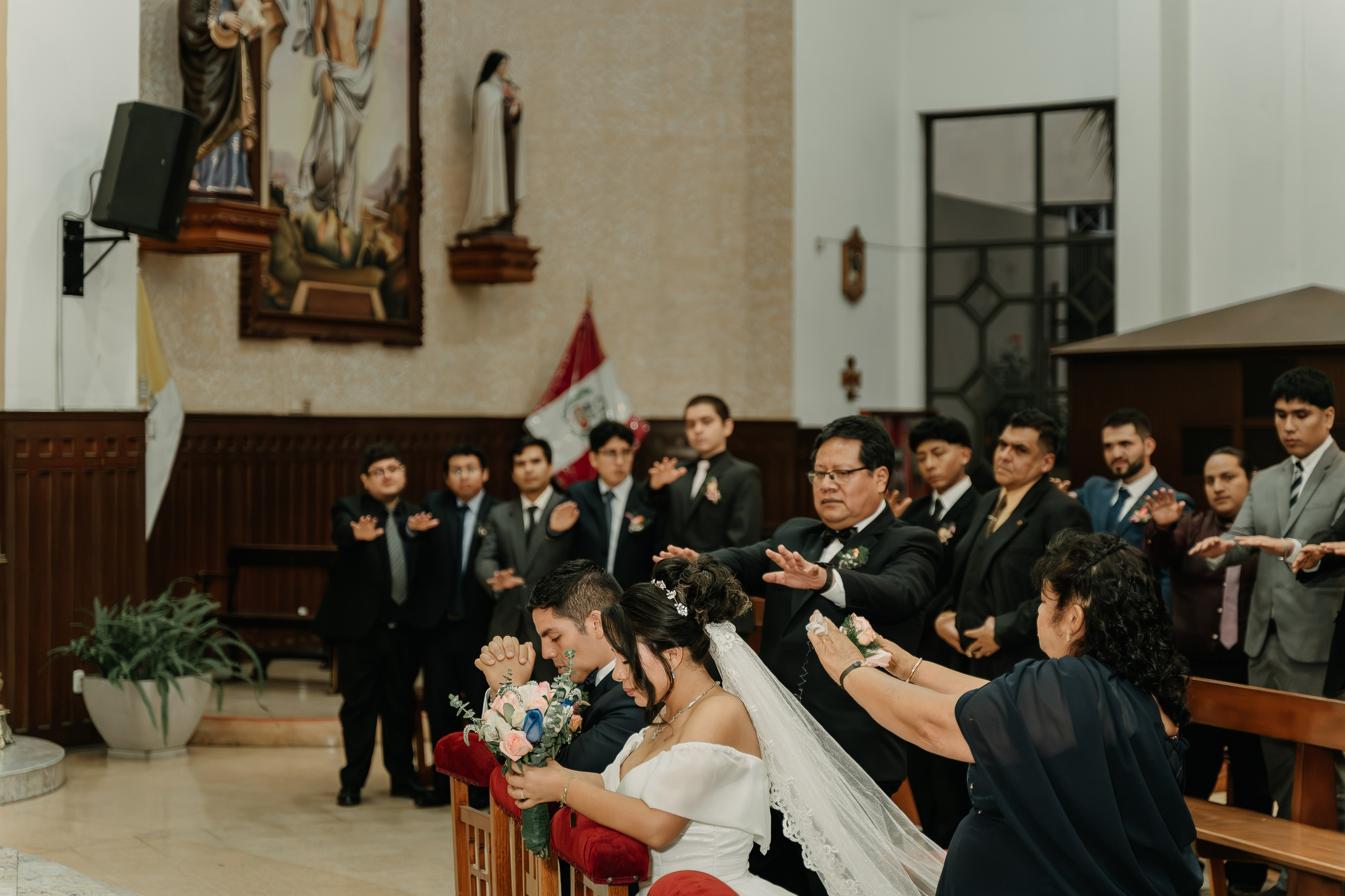 ALEJANDRA + RODRIGO BODA RELIGIOSA. Studio KVTA | Fotografía y Video de Bodas en Arequipa