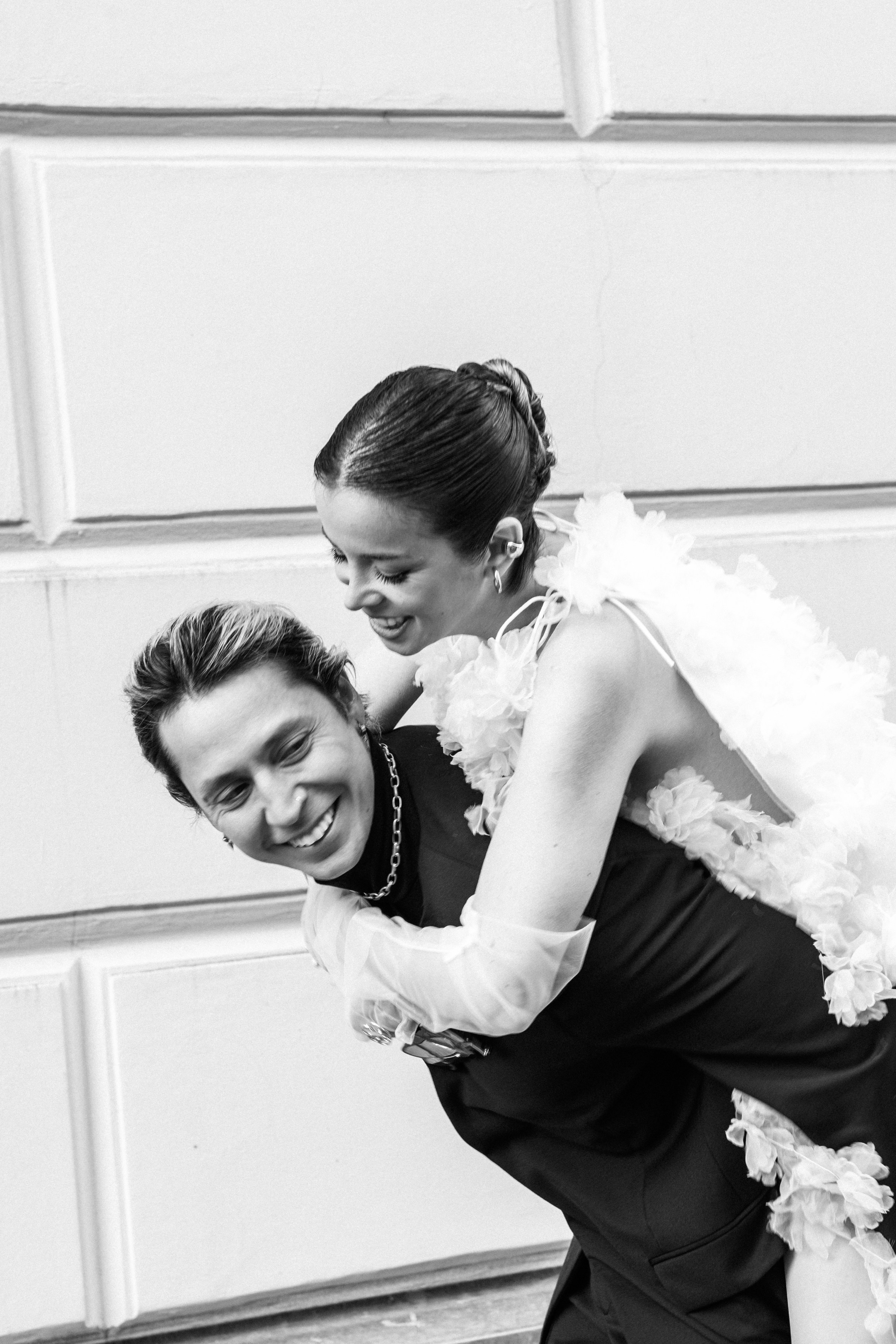 Hochzeit Fotoshooting Berlin, kreative Hochzeitsfotos & Reportage. Hochzeitsfotografin in Gütersloh | Authentische Hochzeitsreportagen | TK Photographie