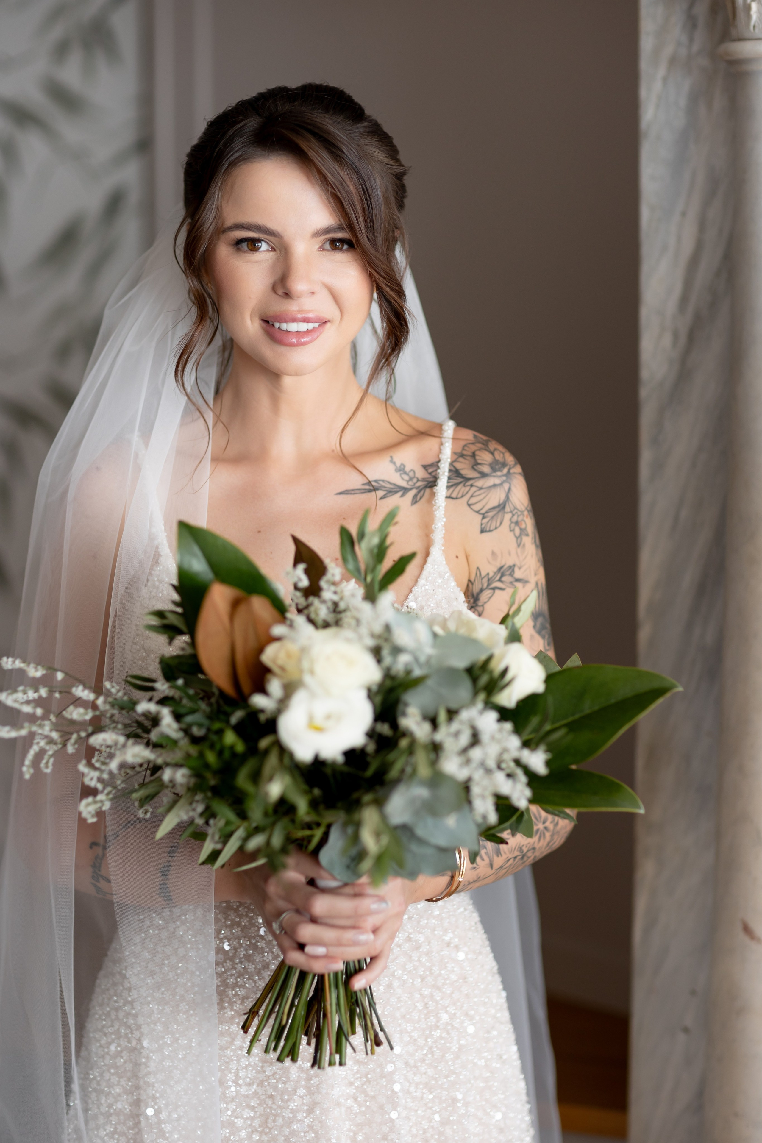 Wedding in Italy preparation with professional hairstylist