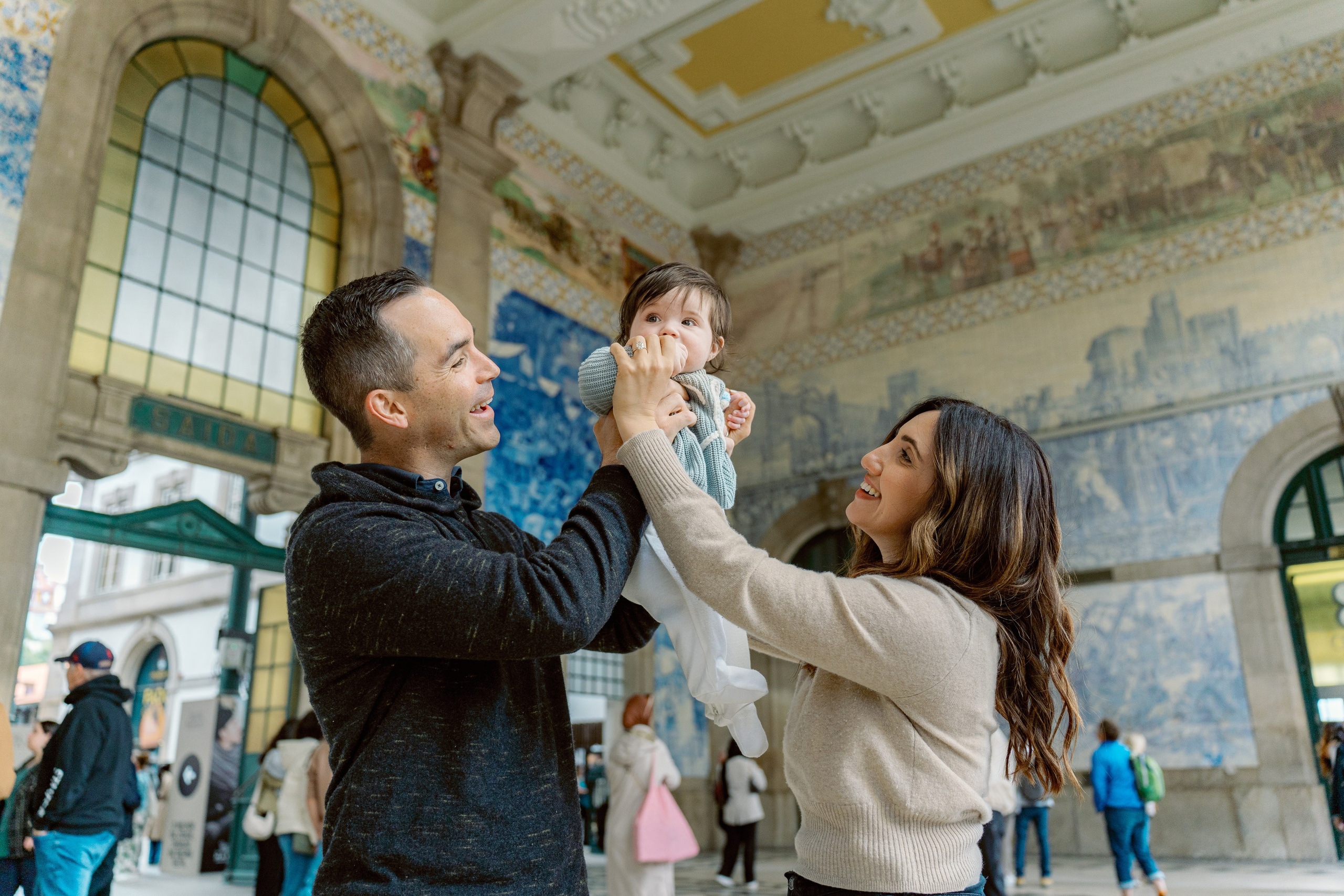 Семейная фотосессия в Порту. Фотограф в Португалии Полина Готовая