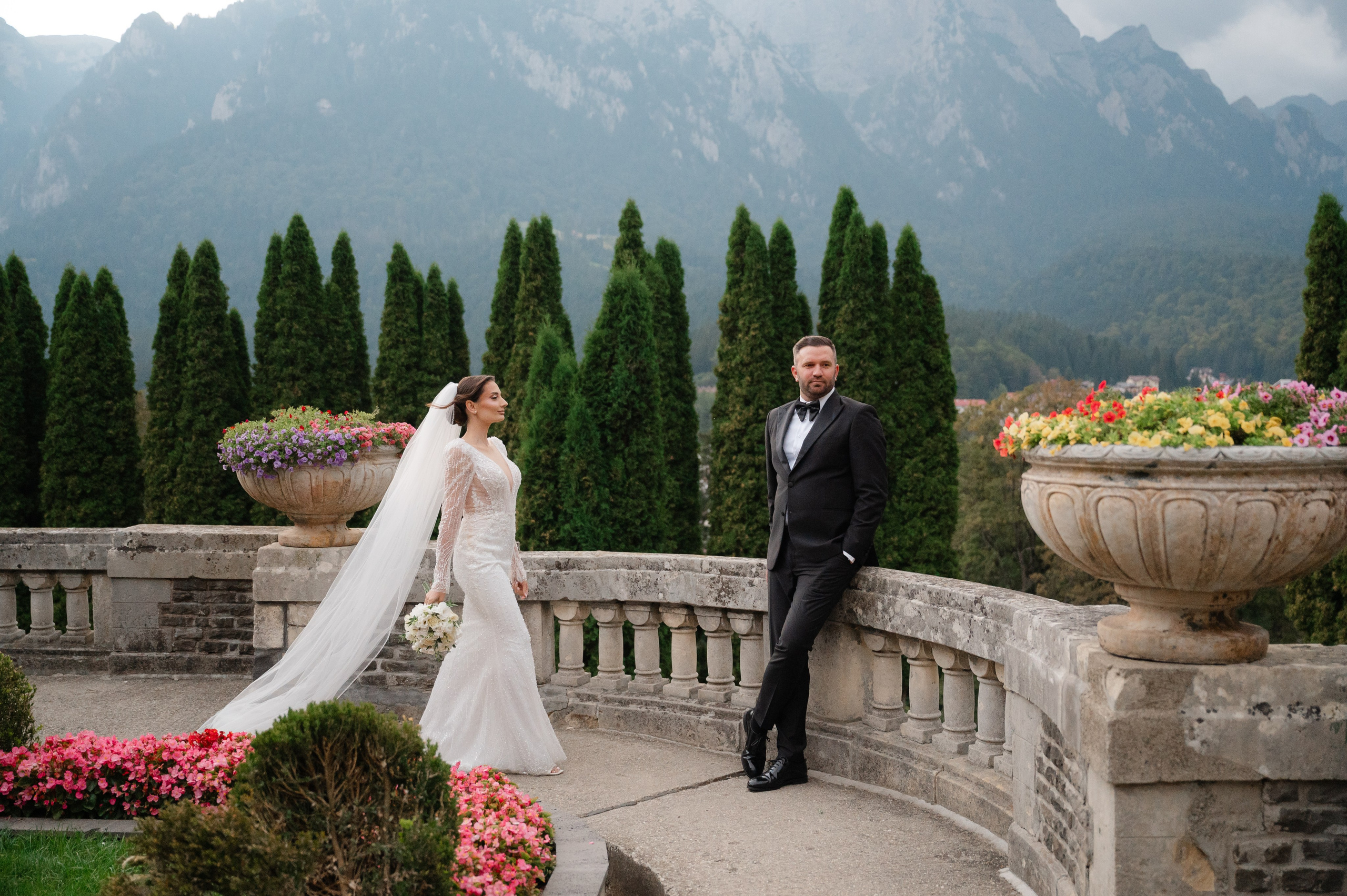 Mălina & Silviu – ședință foto la Castelul Cantacuzino | Fotograf nuntă