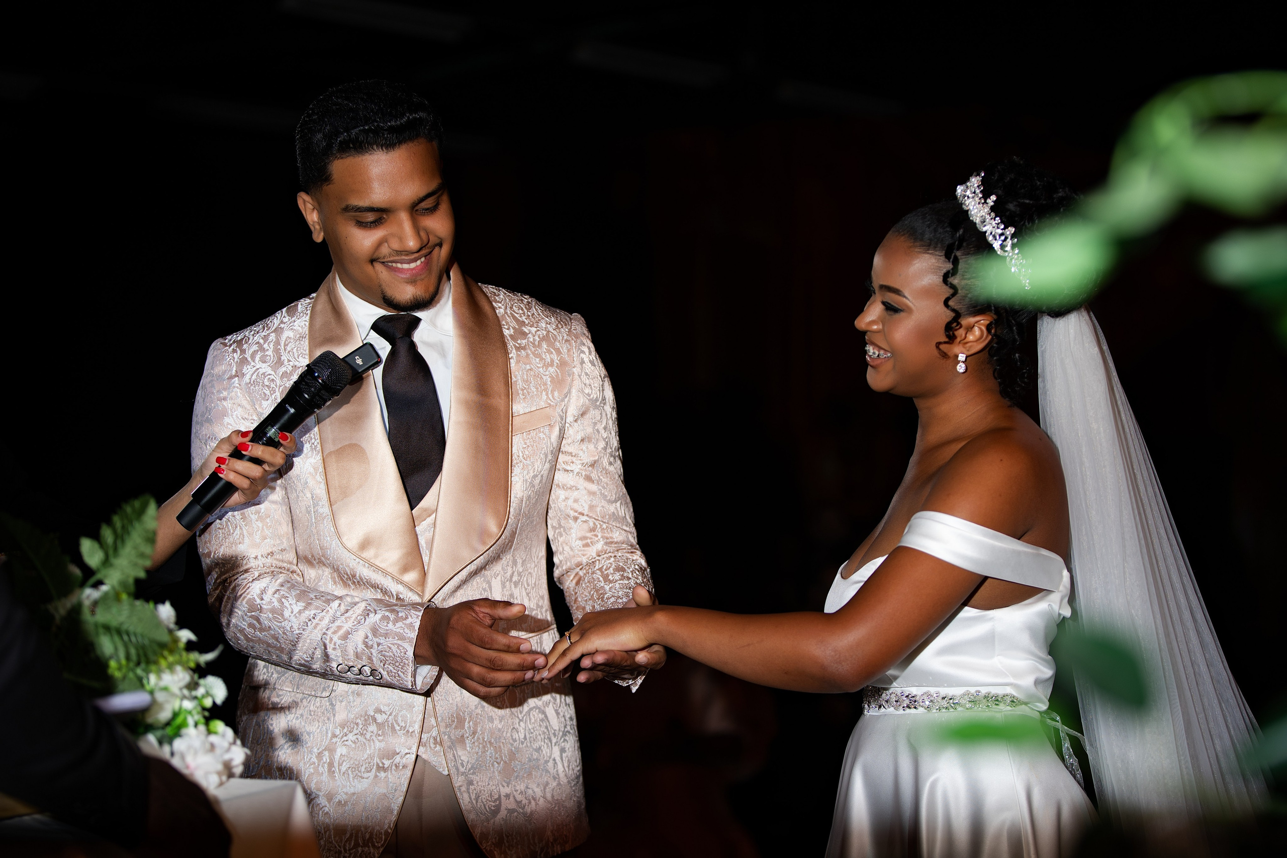 Elizandra & Joel. Fazemos o seu casamento ser lembrado por gerações