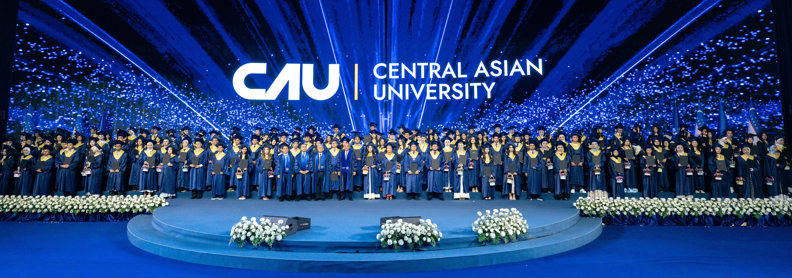 Как Central Asian University провёл одну из самых ярких выпускных церемоний. Георгий Намазов | Фотограф в Ташкенте