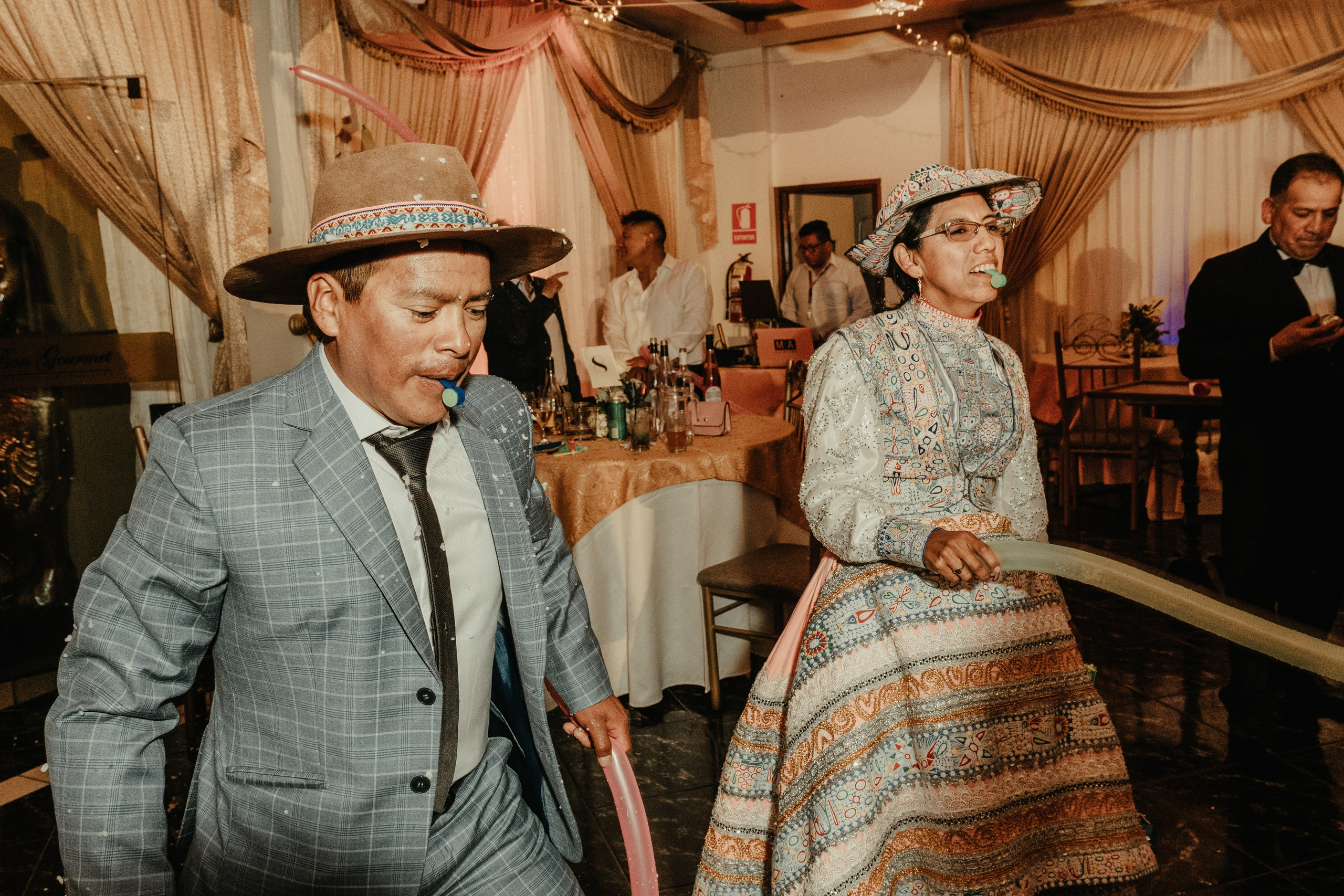 VANESSA + FRANKLIN BODA RELIGIOSA. Studio KVTA | Fotografía y Video de Bodas en Arequipa