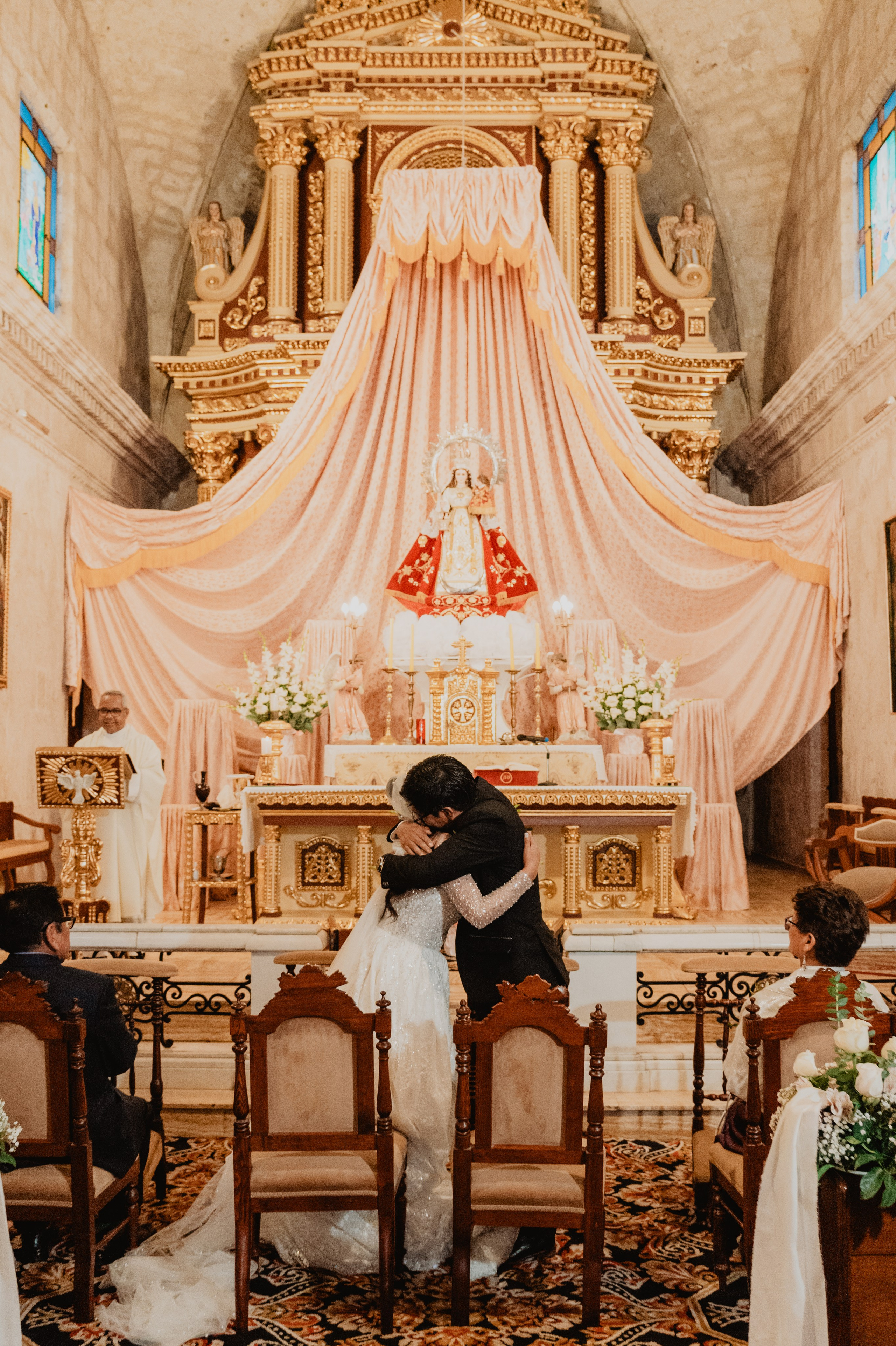 FERNANDO + MARIBEL | BODA RELIGIOSA. Studio KVTA | Fotografía y Video de Bodas en Arequipa