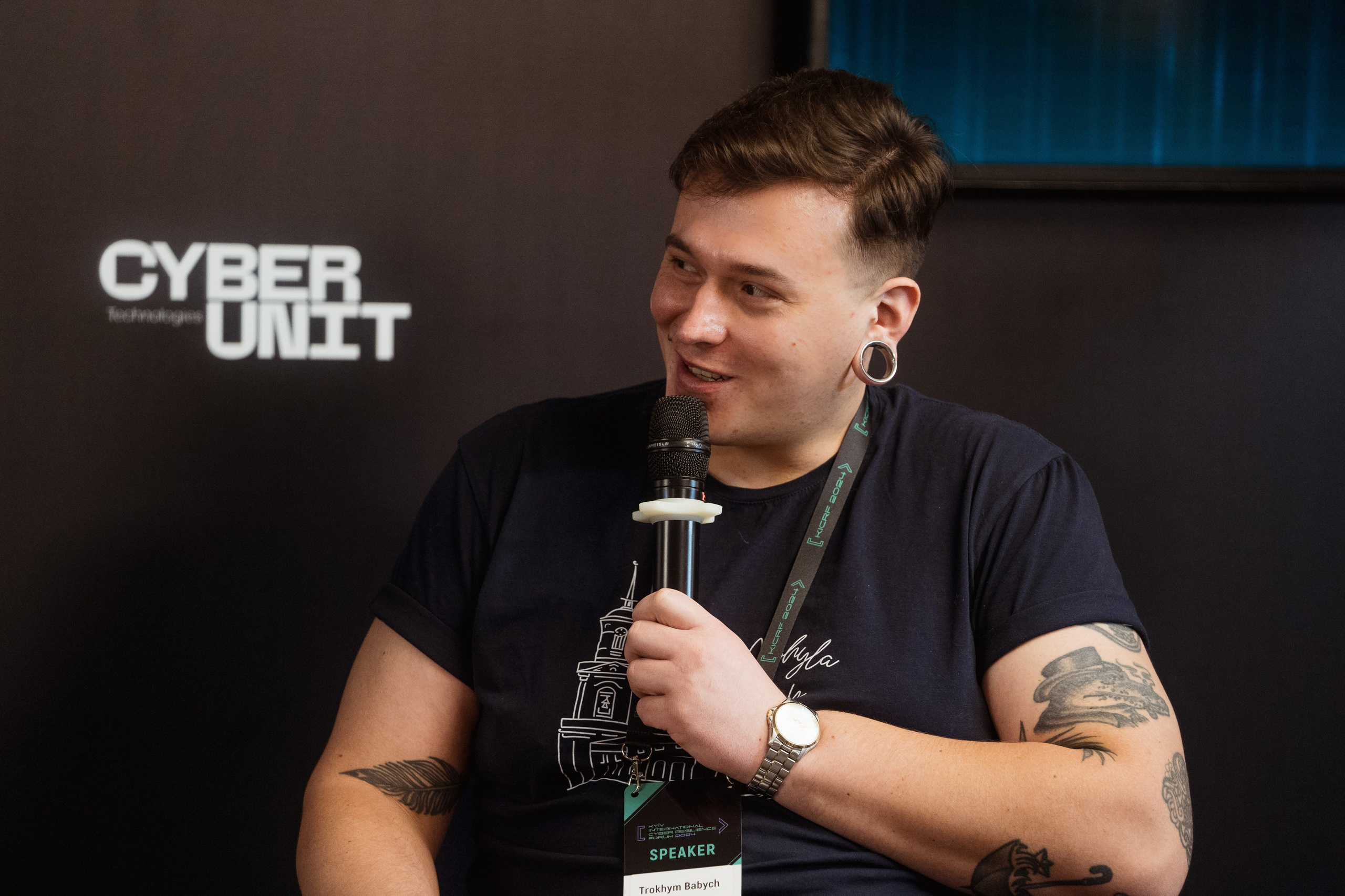 Cyber Resilience Forum. Kostiantyn Holinchenko. Reportage and portrait photographer