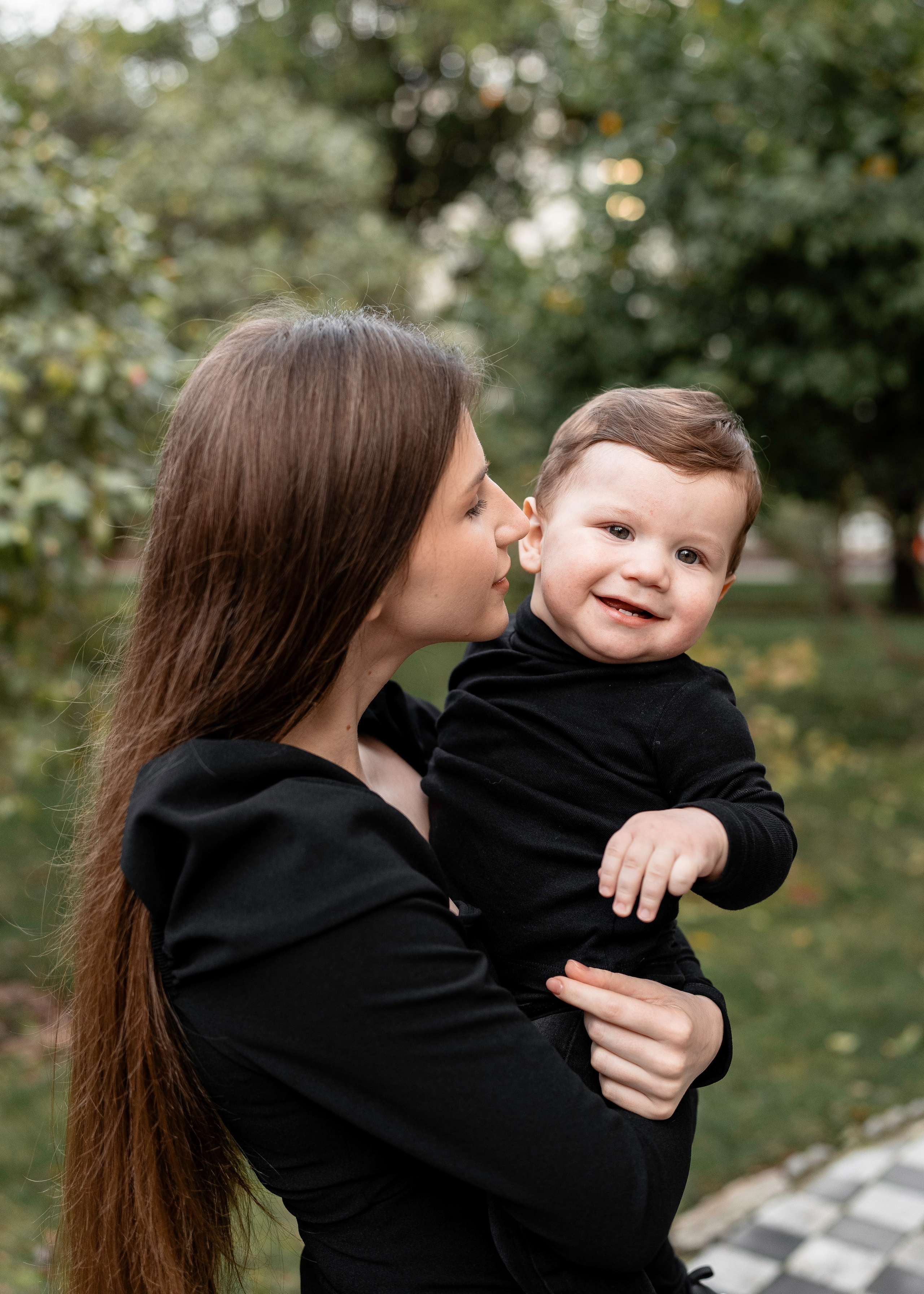 Artem, Nadia & Elisha. Family photographer in Sacramento | Sofia Pavenko