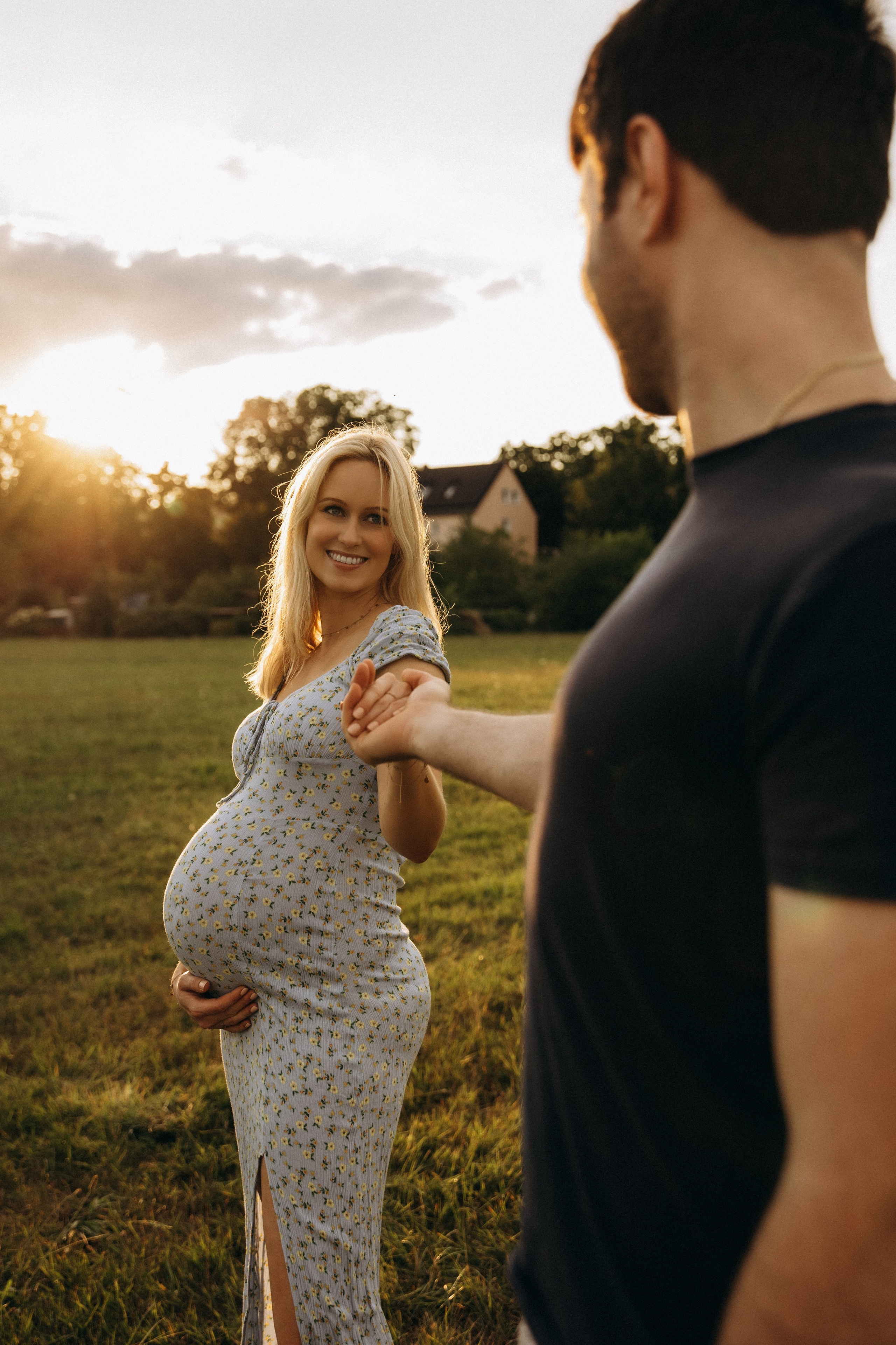 Babybauch. Photographer Düsseldorf, Cologne, NRW — Kristina Braudo