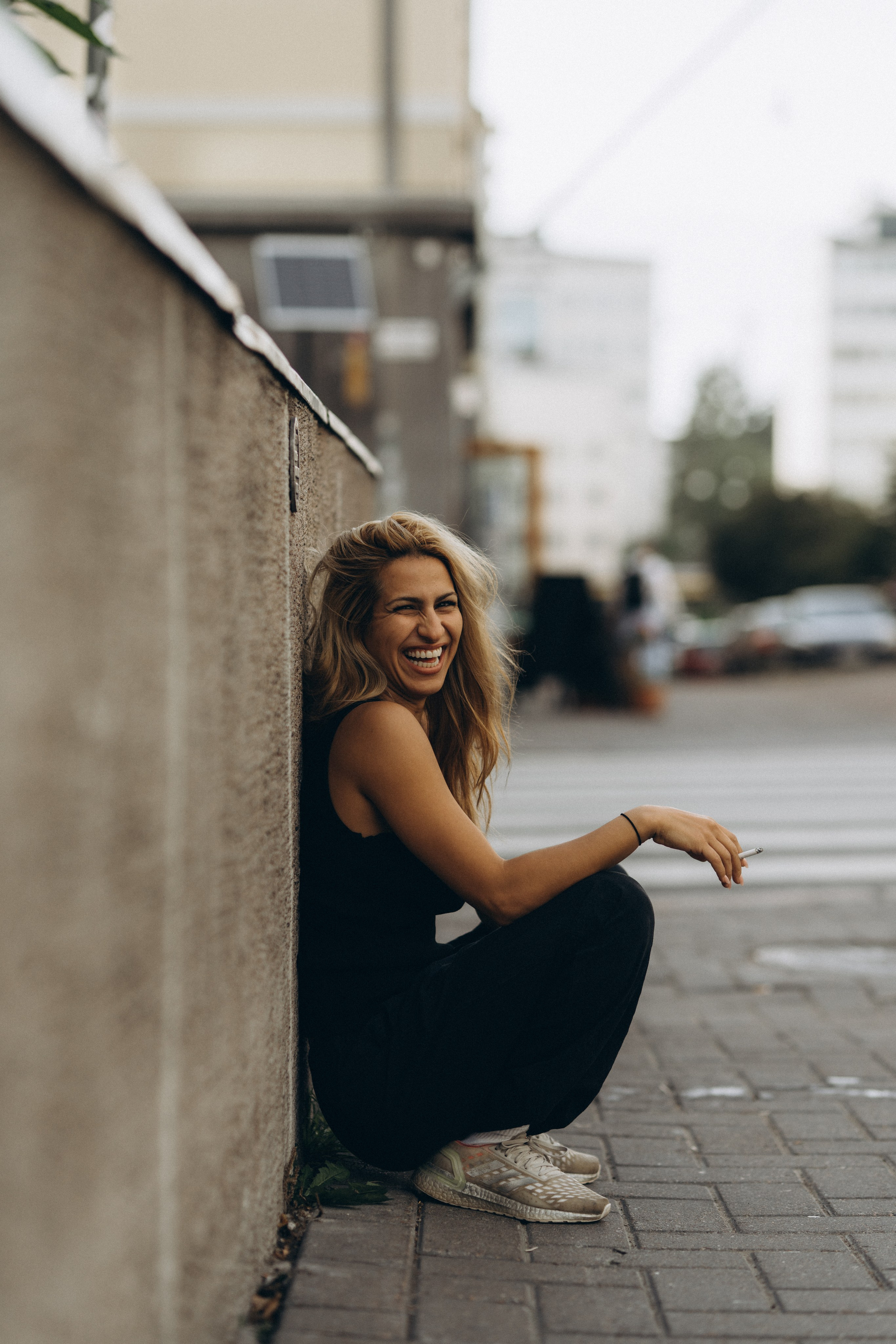 Mitra. Wedding and potrait photographer in Helsinki Vickan O