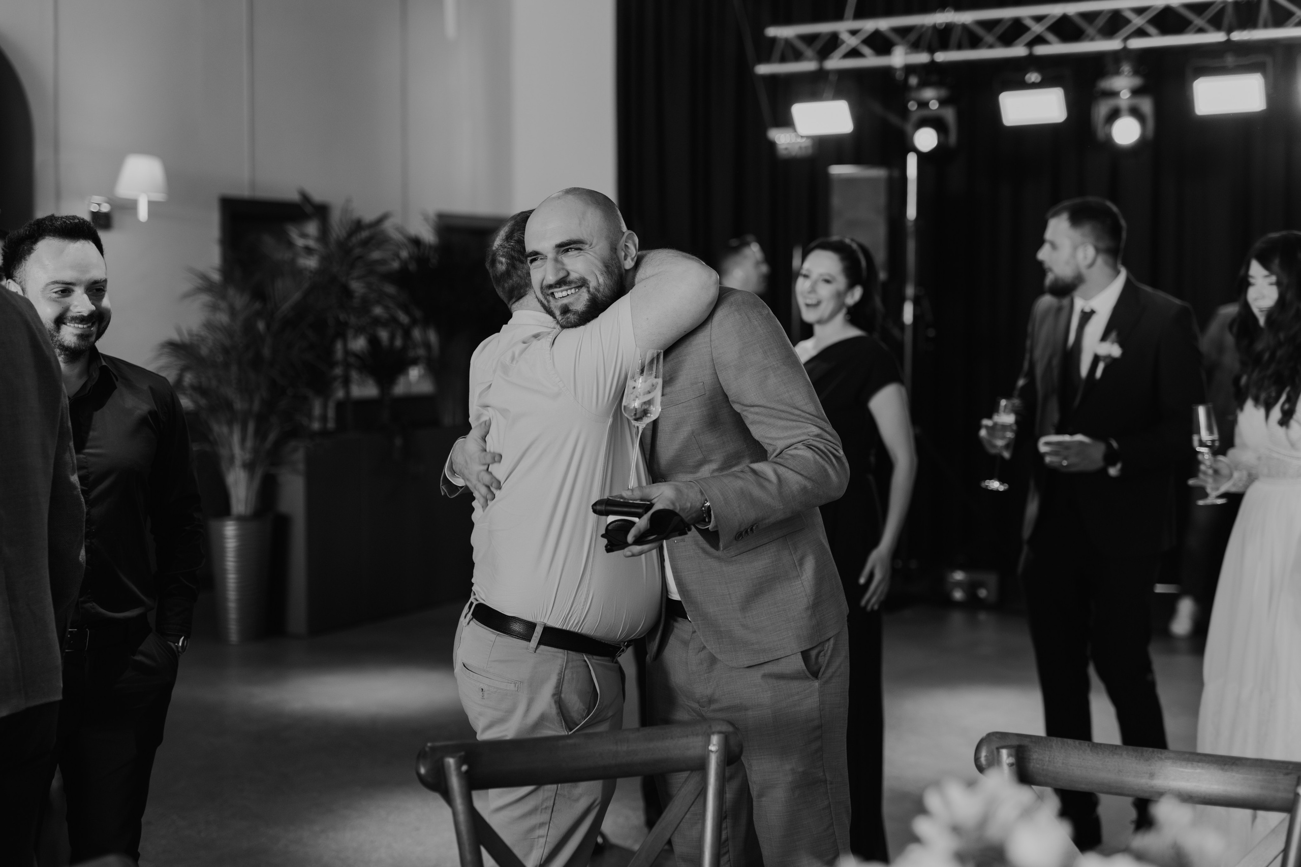 Flori & Cosmin. Main