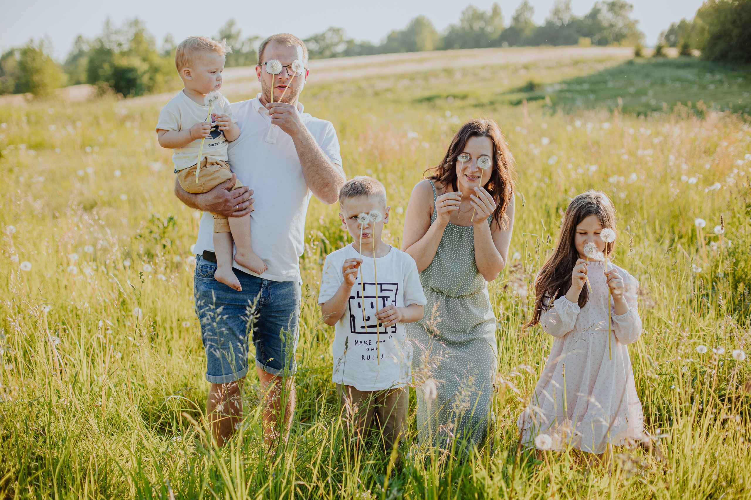 Ģimenes. Populārākā kāzu, bērnu un ģimeņu fotogrāfe Latgalē Veronika Lokotko