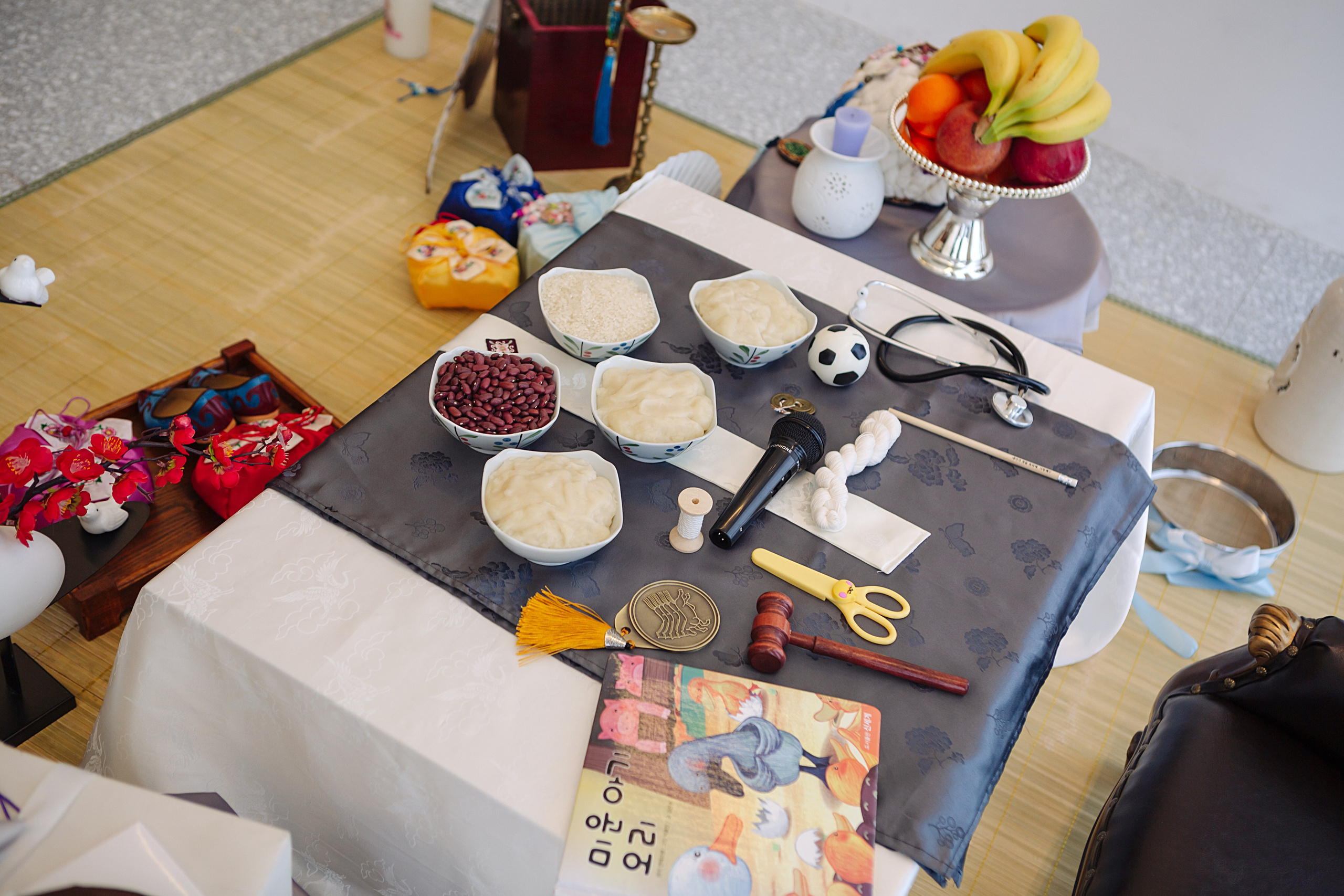 Тимофей в студии. Фотограф беременности, ньюборн и годовасиков в Корее Жанна Хан