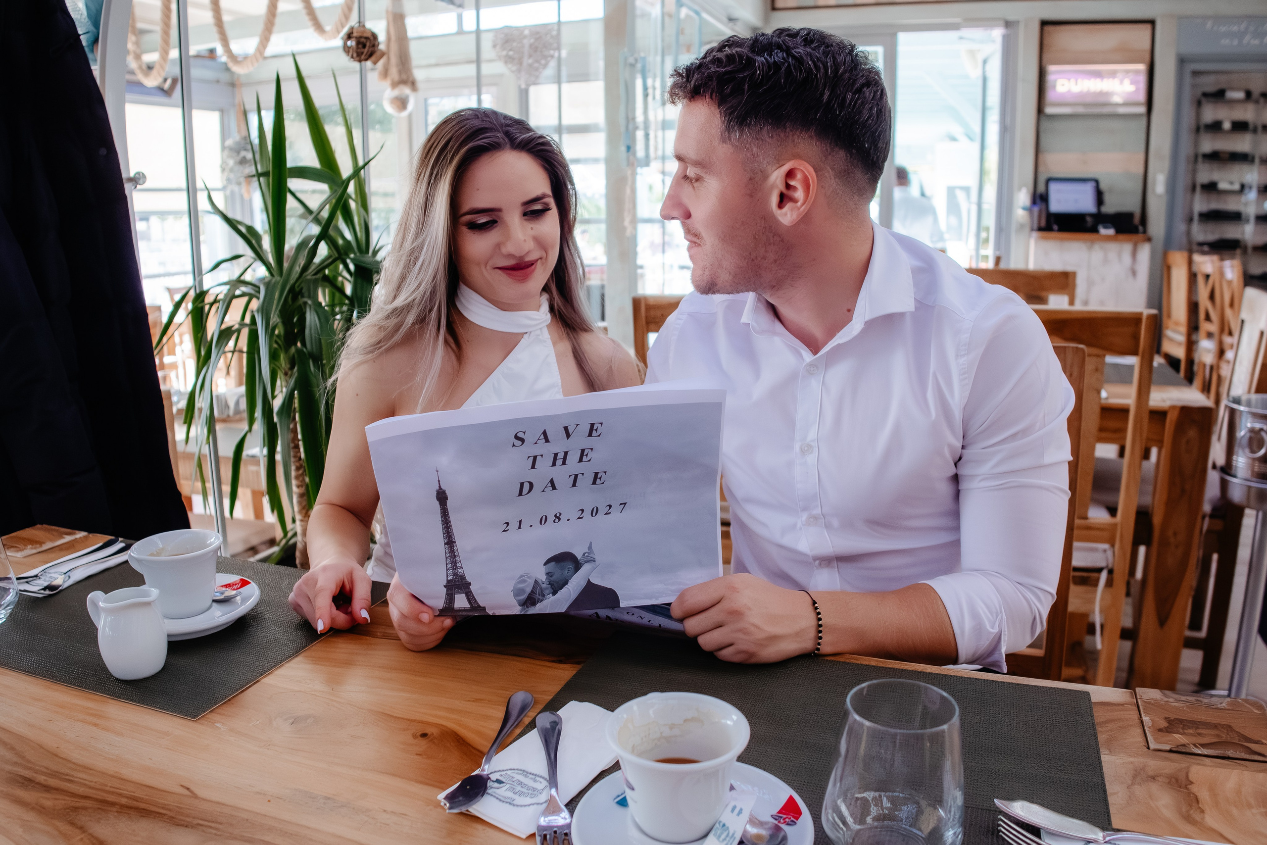 ANDREEA & RAZVAN - SAVE THE DATE. Fotograf Nuntă | Lucian Murgeanu - Fotograf Profesionist Evenimente