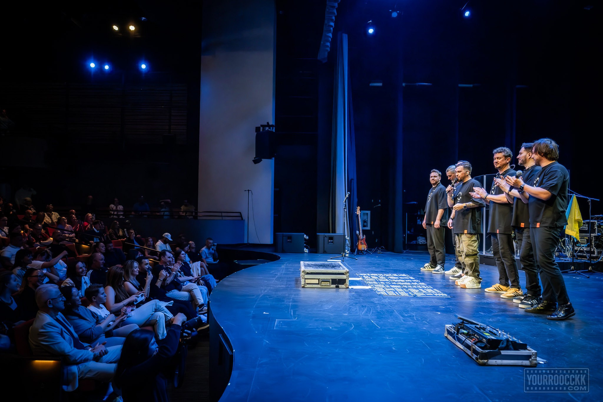 BEZ OBMEZHEN | SACRAMENTO. Reportage concert portrait photography in the San Francisco Bay Area