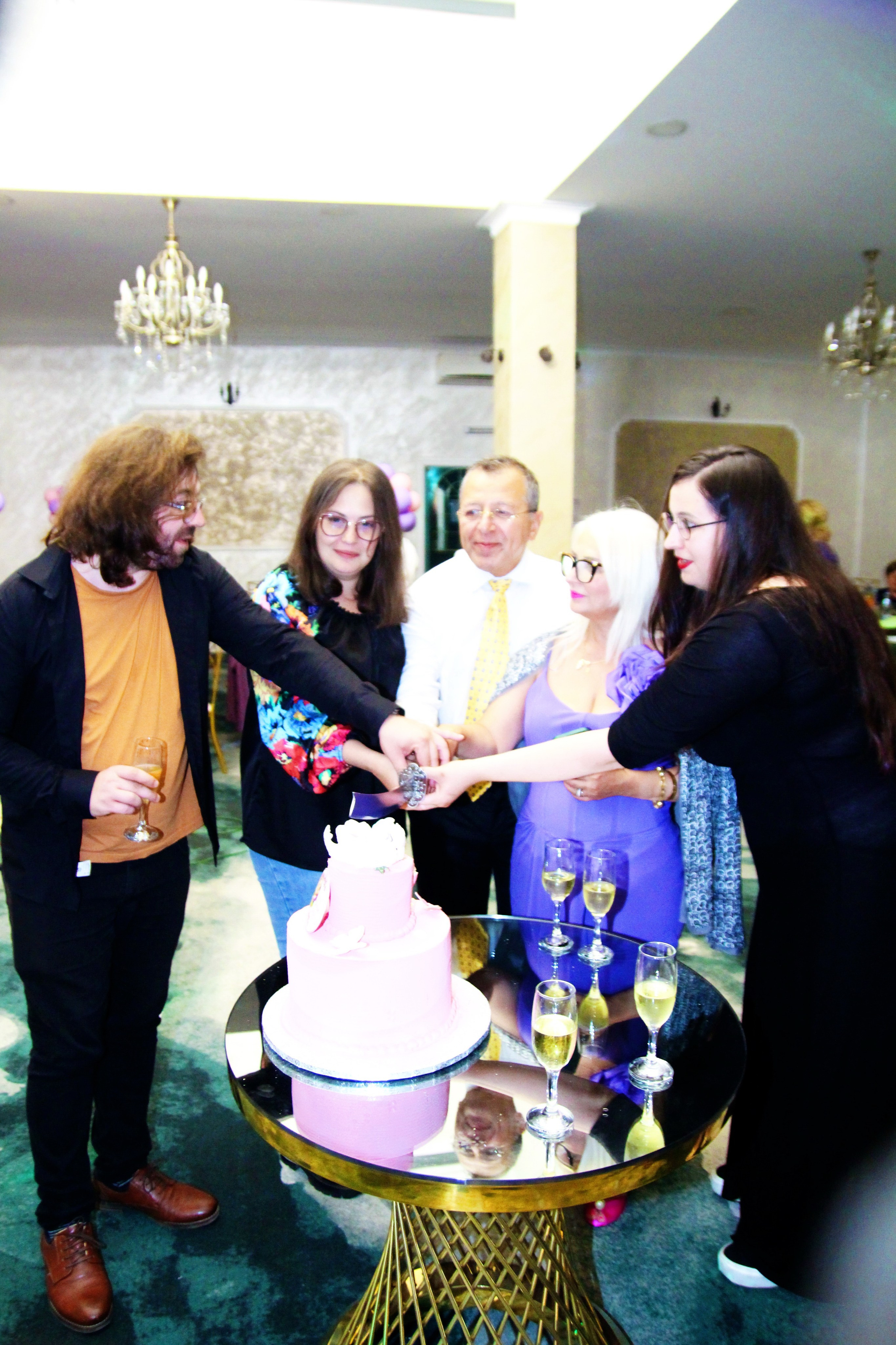 BYZO MEDIA. PETRU BYZO - family and children photographer in ROMANIA