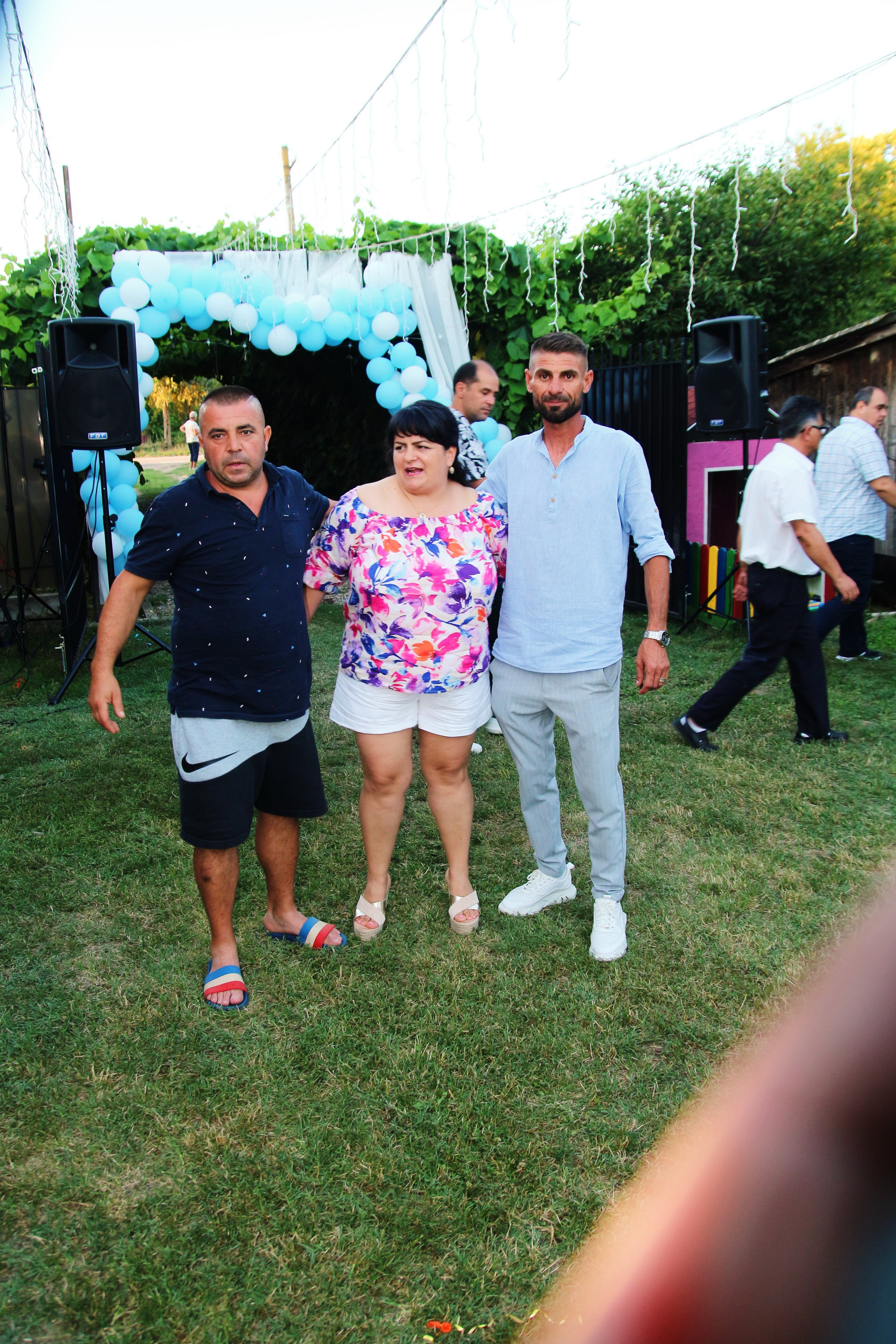 BYZO MEDIA. PETRU BYZO - family and children photographer in ROMANIA