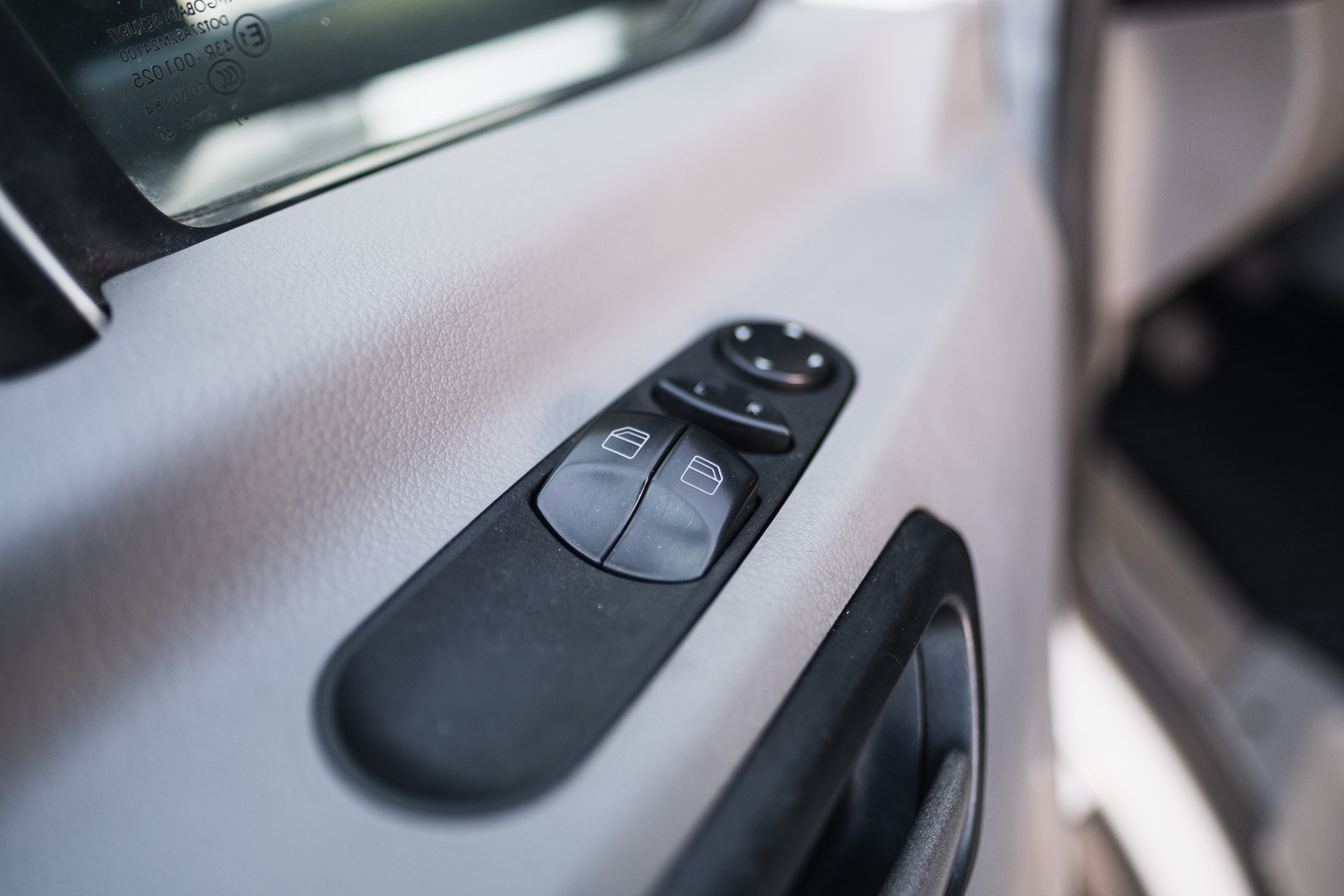 Mercedes-Benz Sprinter. LOHA VISUALS — AUTOMOTIVE PHOTOGRAPHY