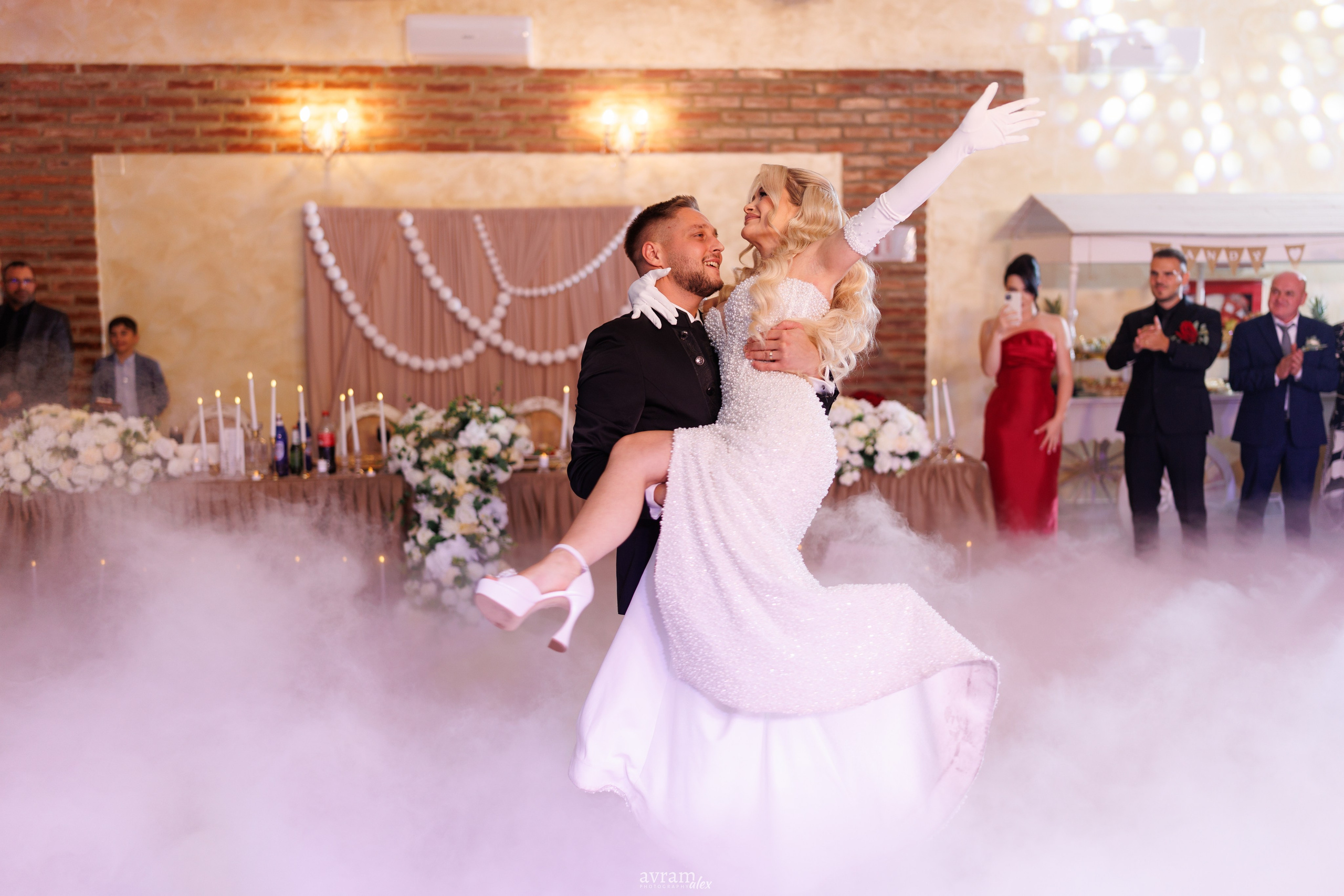 Diana + Catalin | Wedding. Alexandru Avram | Photographer