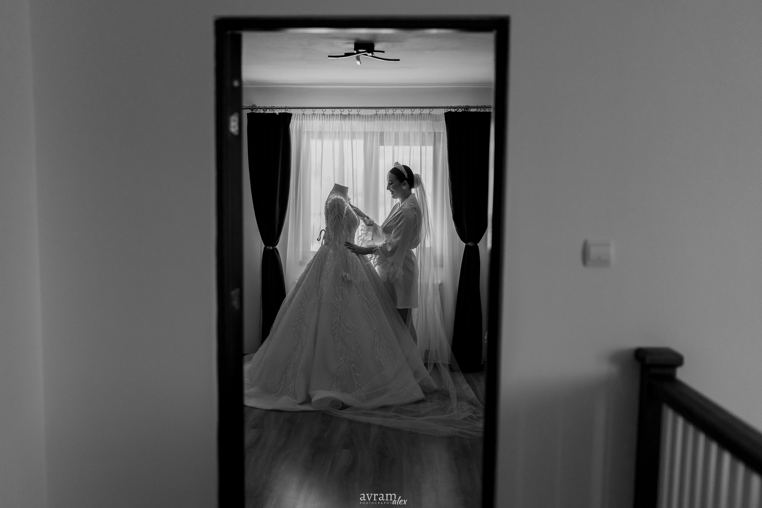 Iuliana + Adrien | Wedding. Alexandru Avram | Photographer