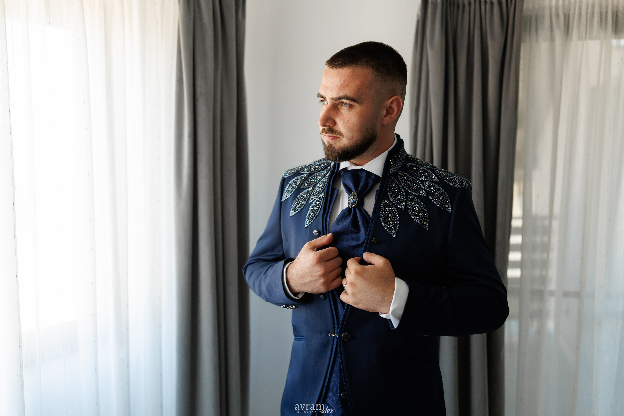 Iuliana + Adrien | Wedding. Alexandru Avram | Photographer