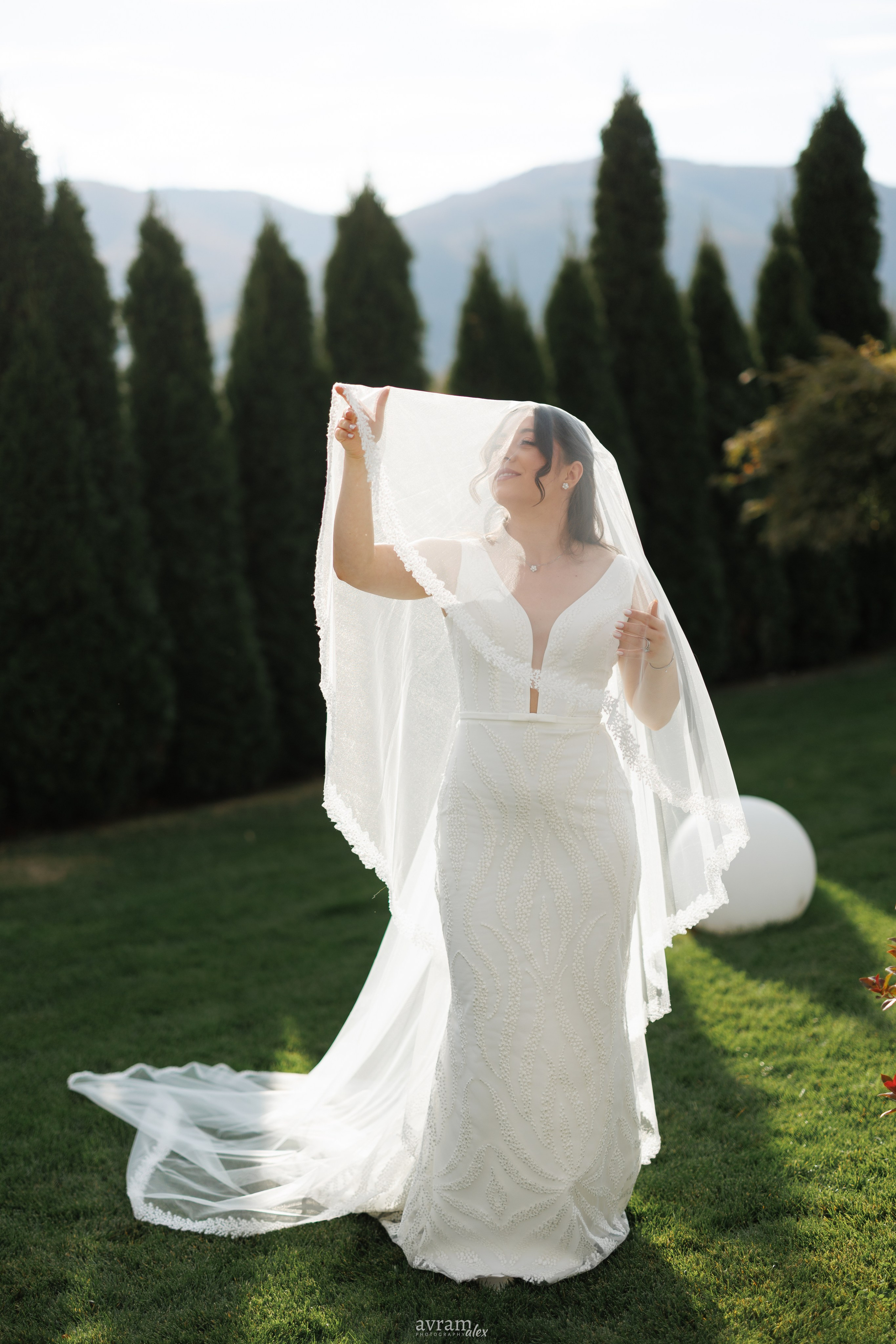 Amalia + Tavi | Wedding. Alexandru Avram | Photographer