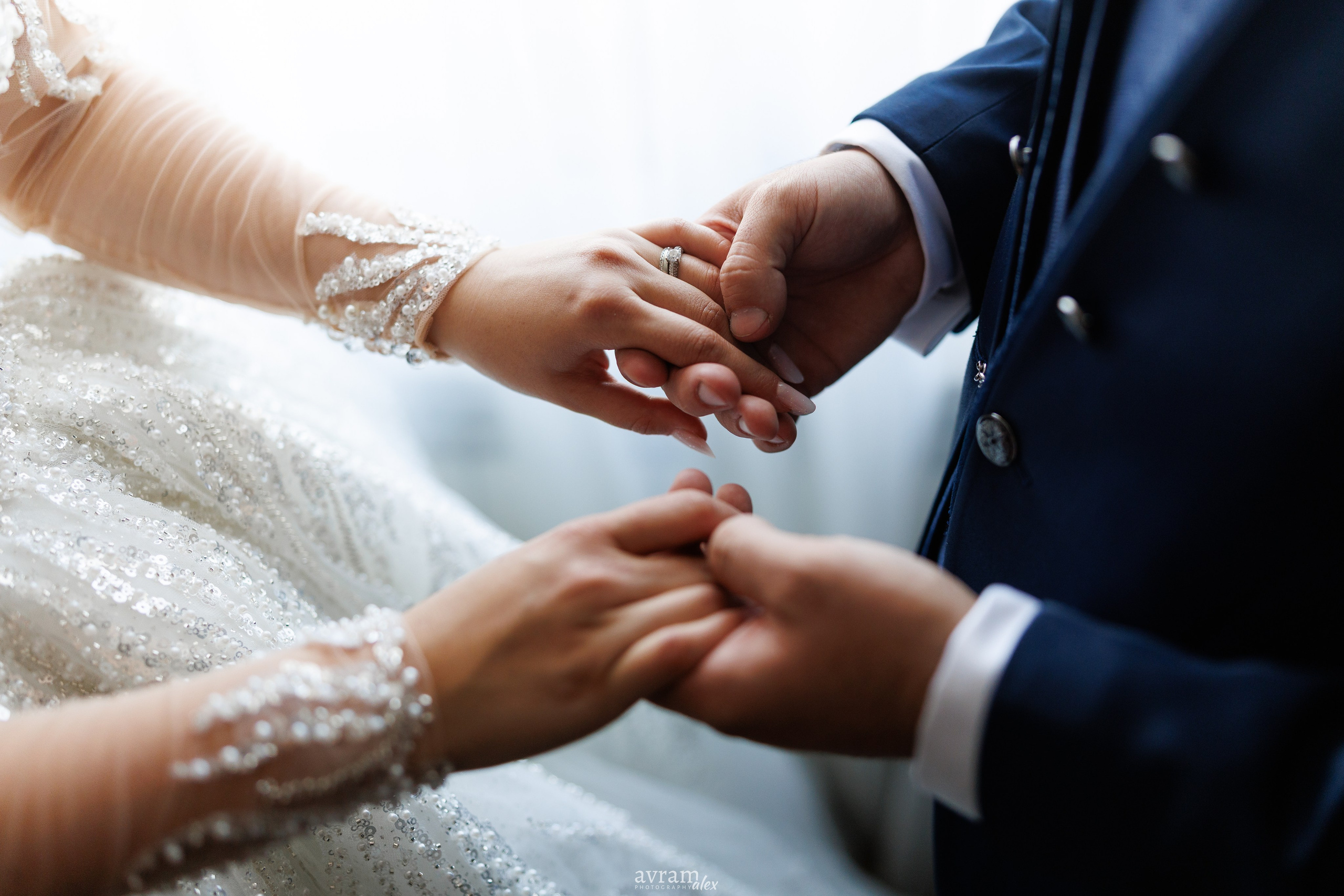 Iuliana + Adrien | Wedding. Alexandru Avram | Photographer
