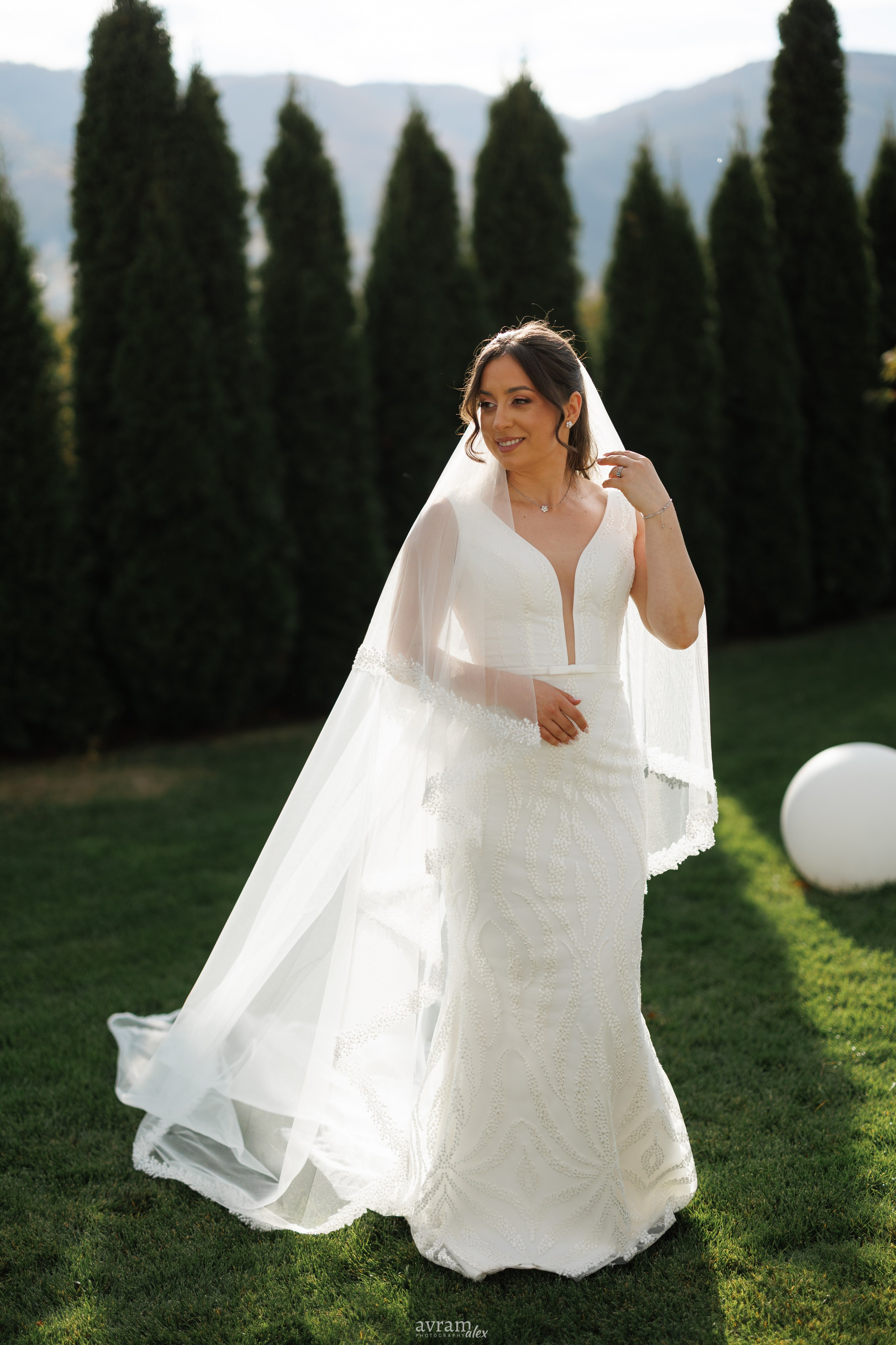 Amalia + Tavi | Wedding. Alexandru Avram | Photographer