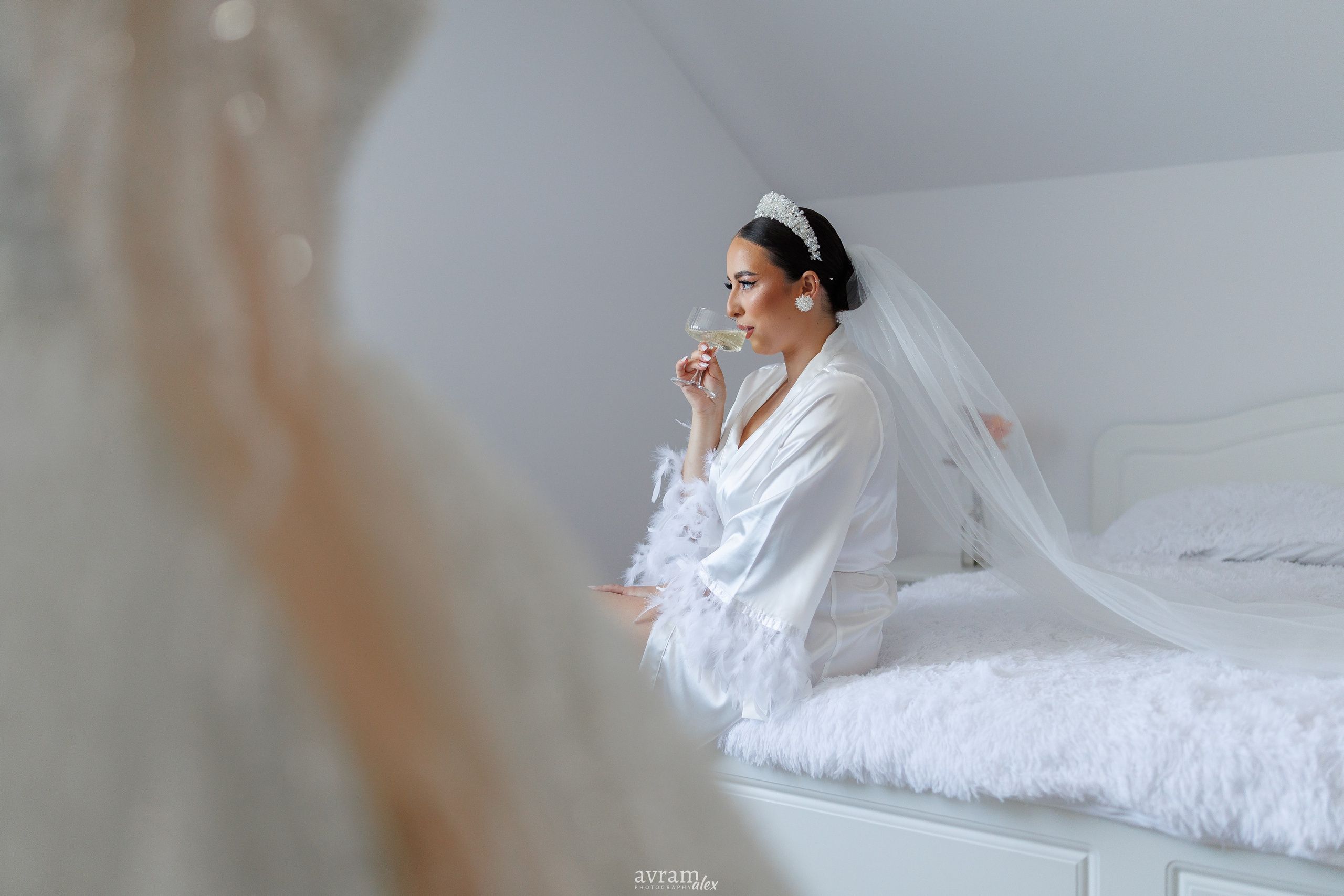 Iuliana + Adrien | Wedding. Alexandru Avram | Photographer