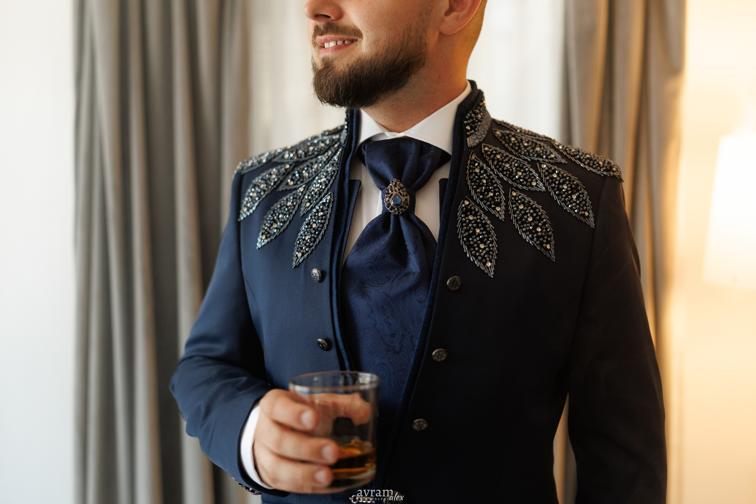 Iuliana + Adrien | Wedding. Alexandru Avram | Photographer
