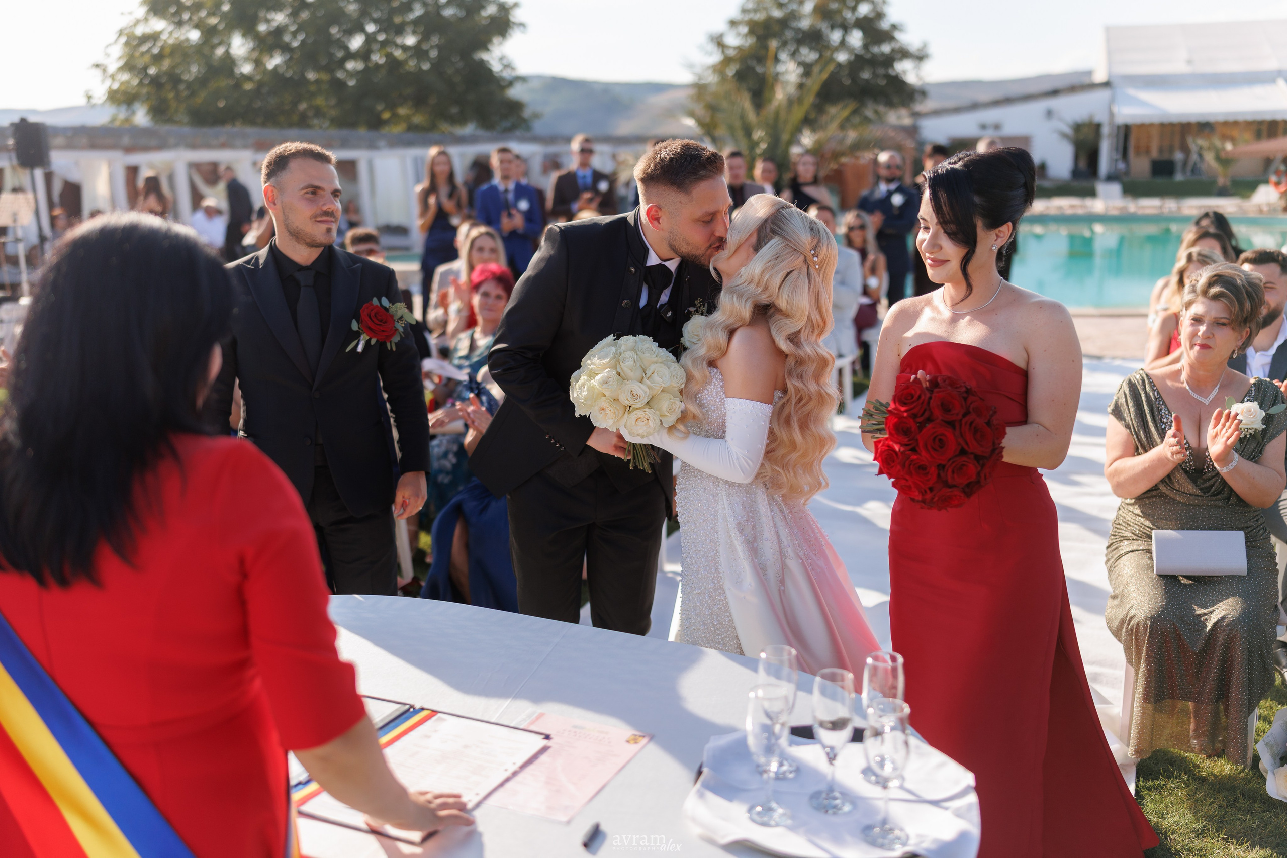 Diana + Catalin | Wedding. Alexandru Avram | Photographer
