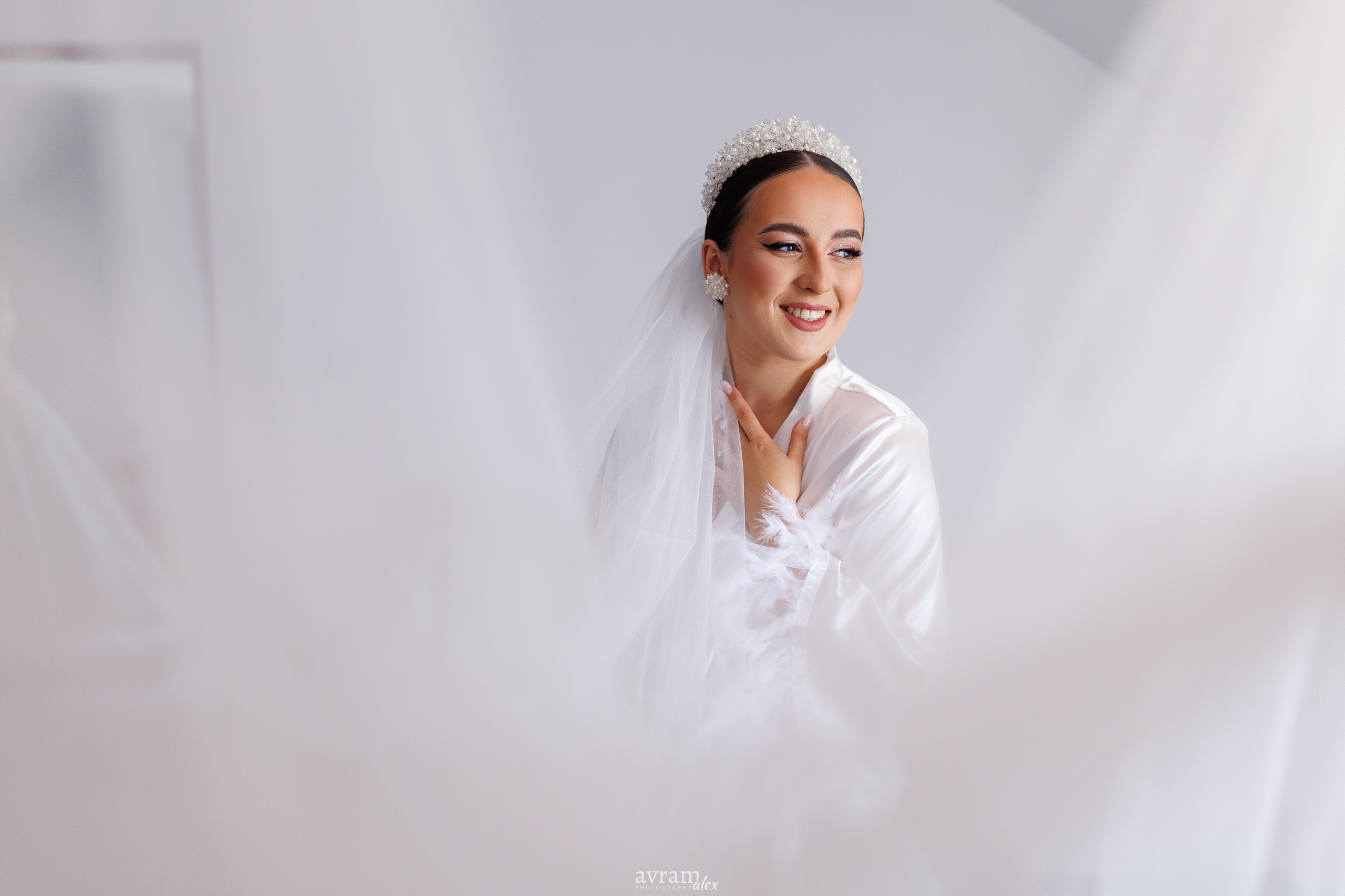 Iuliana + Adrien | Wedding. Alexandru Avram | Photographer