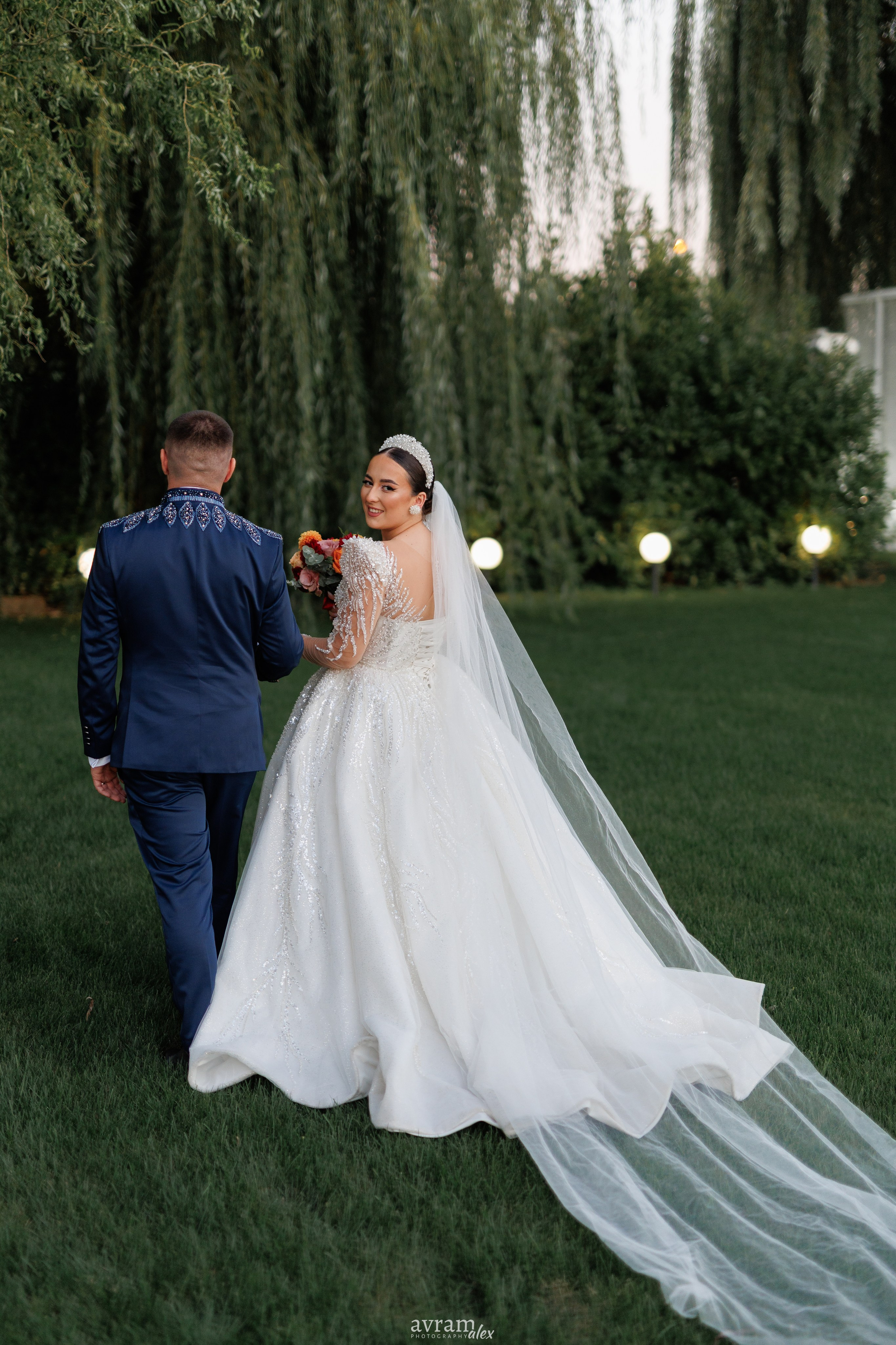 Iuliana + Adrien | Wedding. Alexandru Avram | Photographer