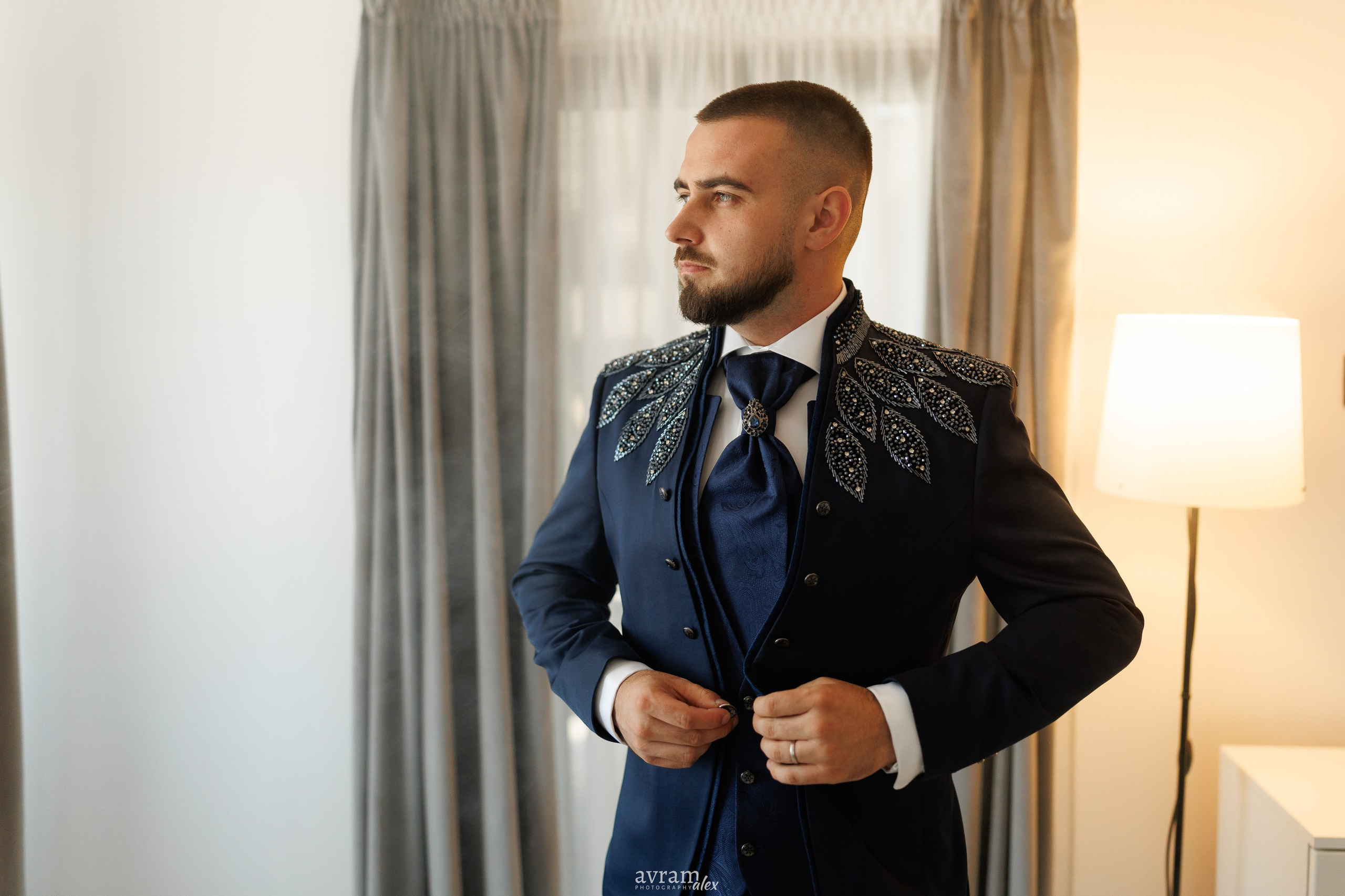 Iuliana + Adrien | Wedding. Alexandru Avram | Photographer