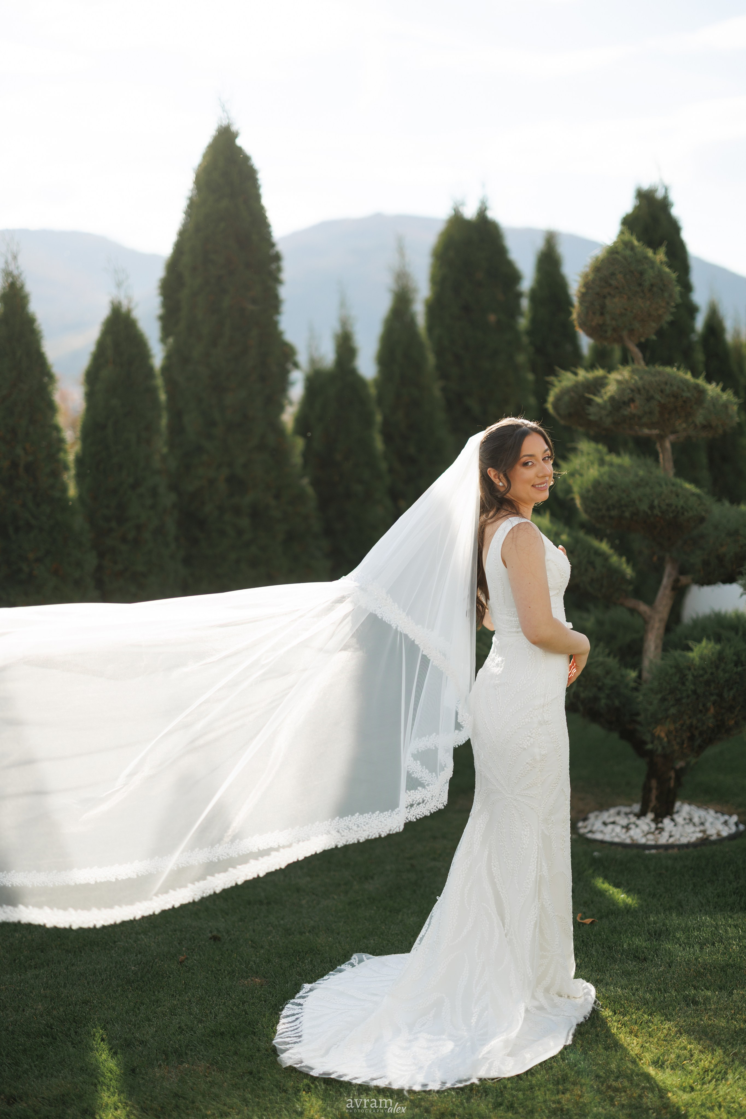 Amalia + Tavi | Wedding. Alexandru Avram | Photographer
