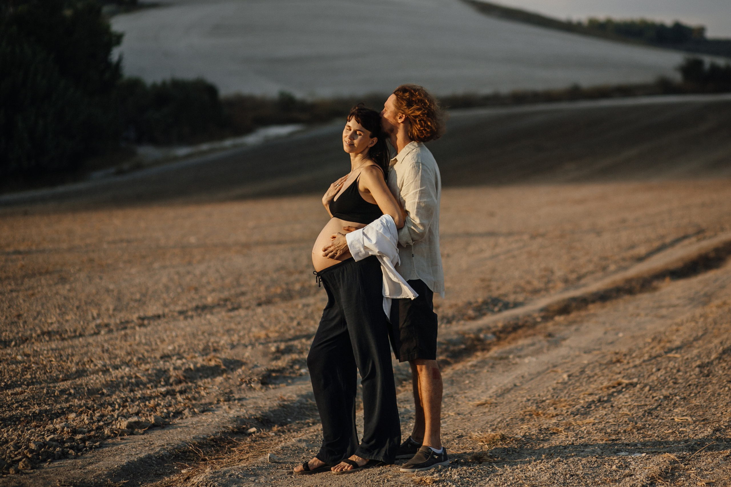 Kiryat Tivon field. Family photographer in Israel
