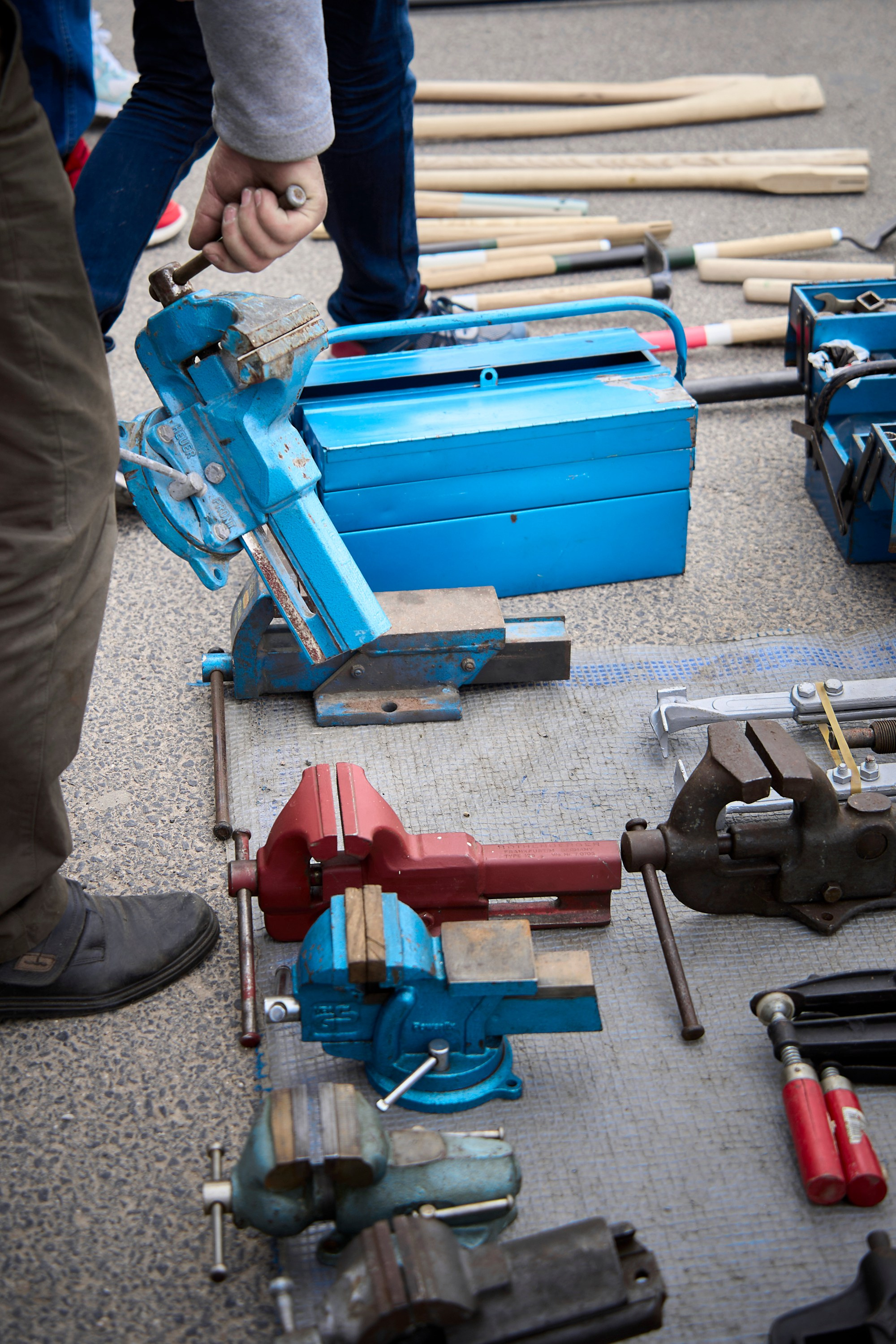 Flohmarkt-Fund. Aleksandr Steinbrenner | Streetfotografie