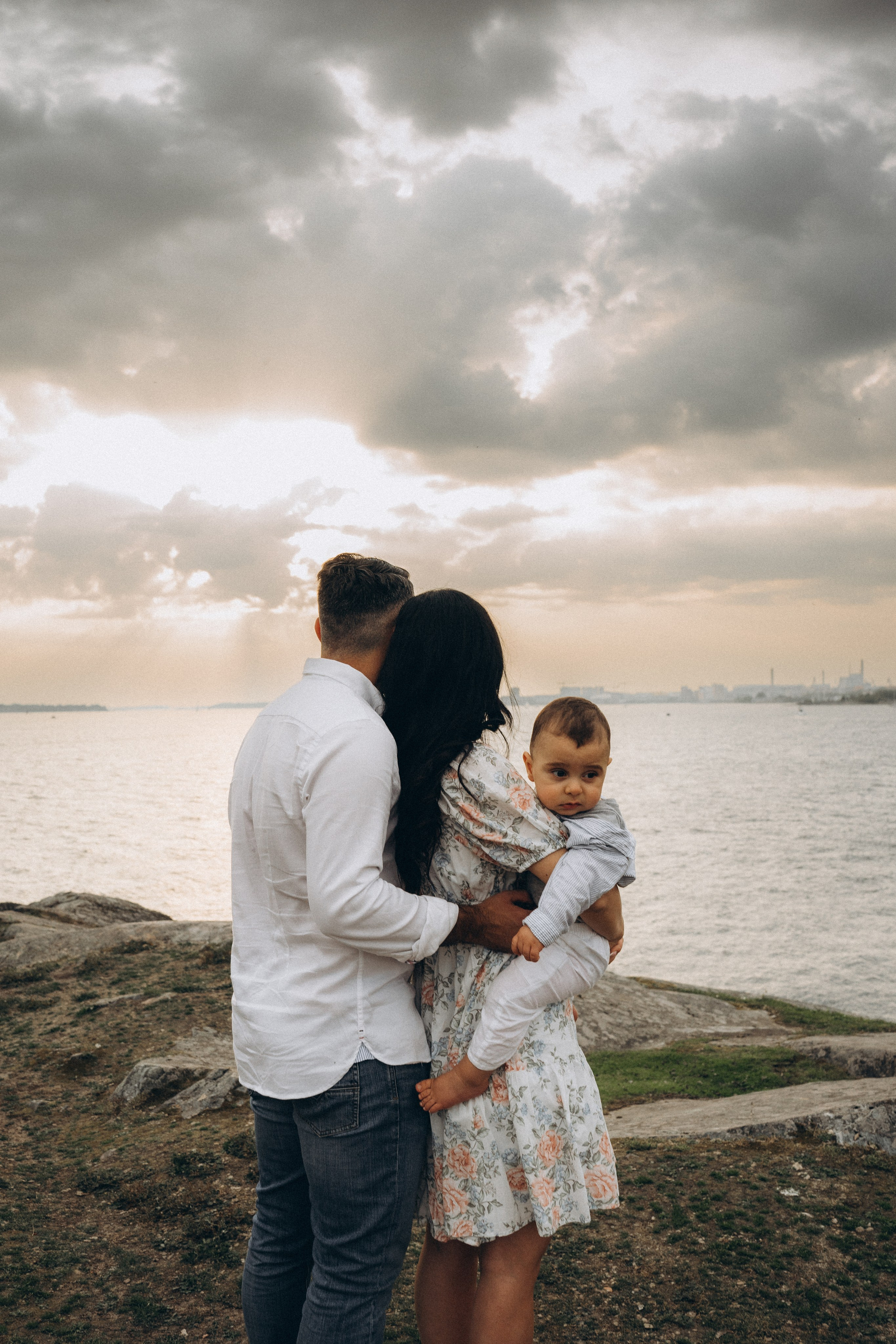 Summer. Wedding and potrait photographer in Helsinki Vickan O