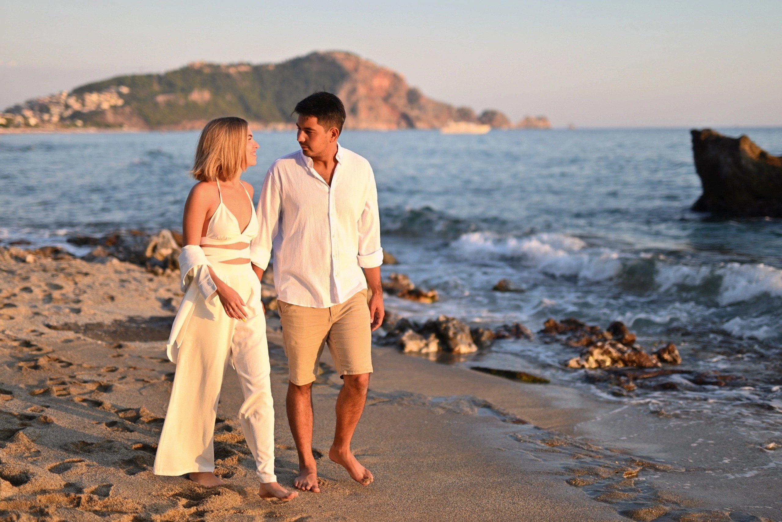 Love story на пляже Клеопатра. Photographer in Alanya, Side, Manavgat. Türkiye