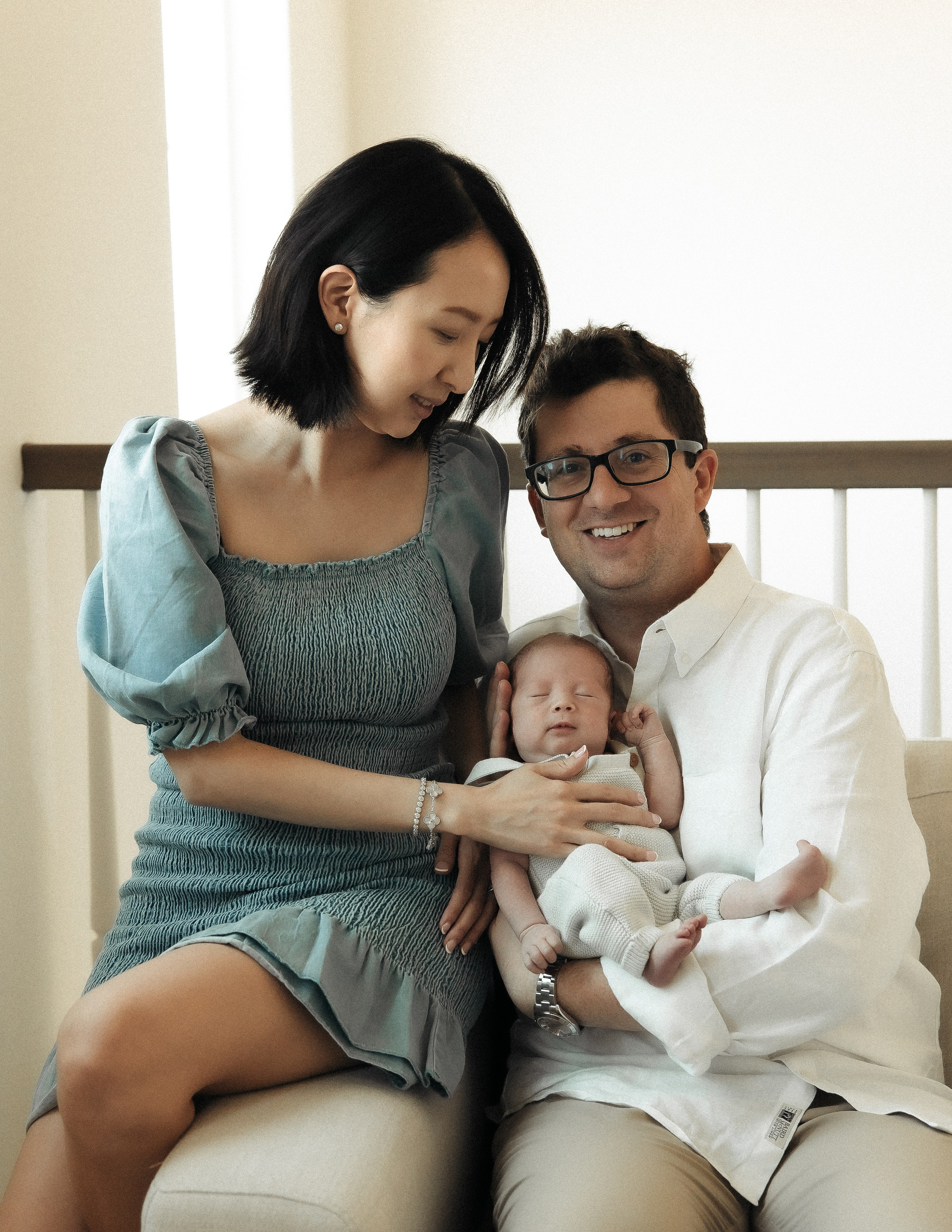 Lifestyle newborn. Los Angeles maternity, boudoir and family photographer