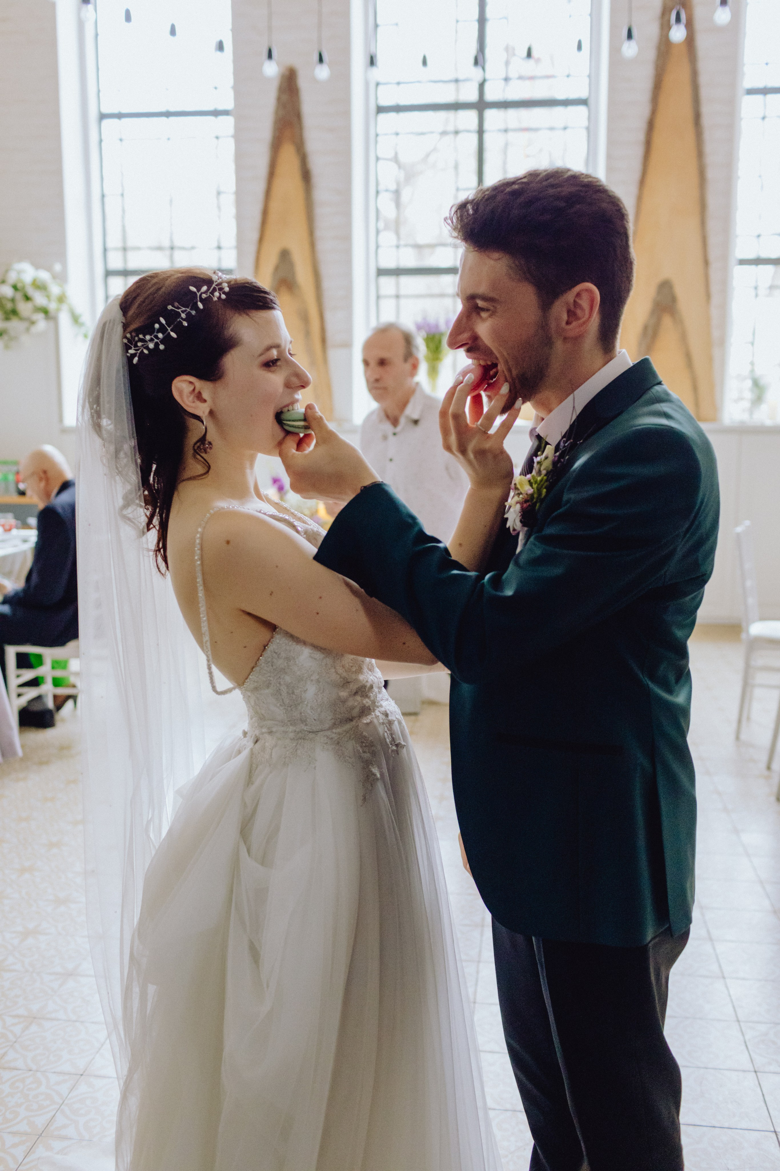 Andrei & Roxana. Wedding & couple photographer from Romania Rut Vetan