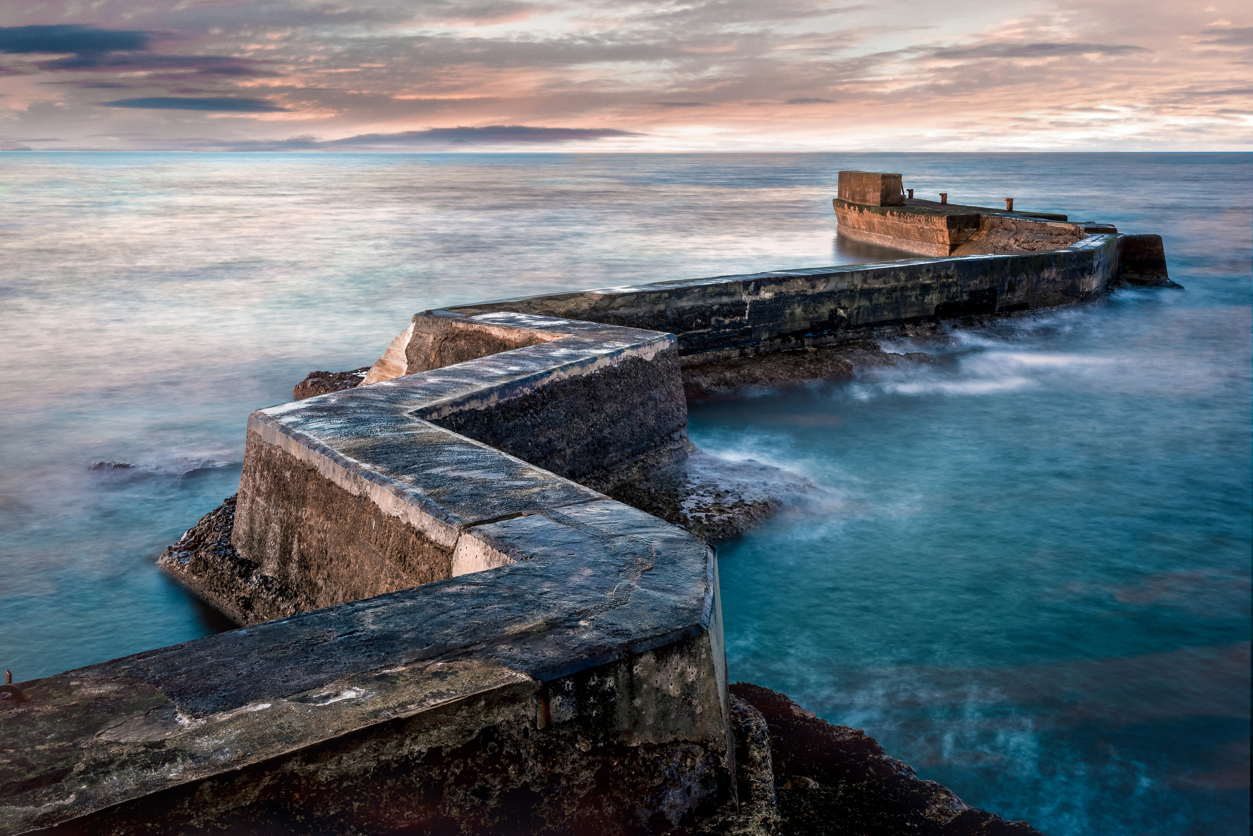 Landscape. Portrait and Family photographer based in Larkhall Scotland