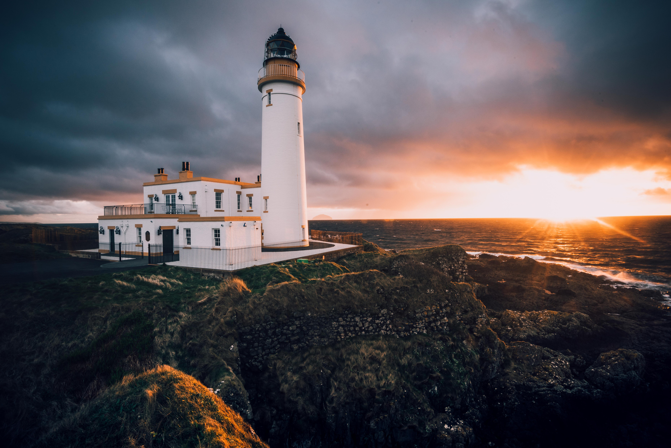 Landscape. Portrait and Family photographer based in Larkhall Scotland