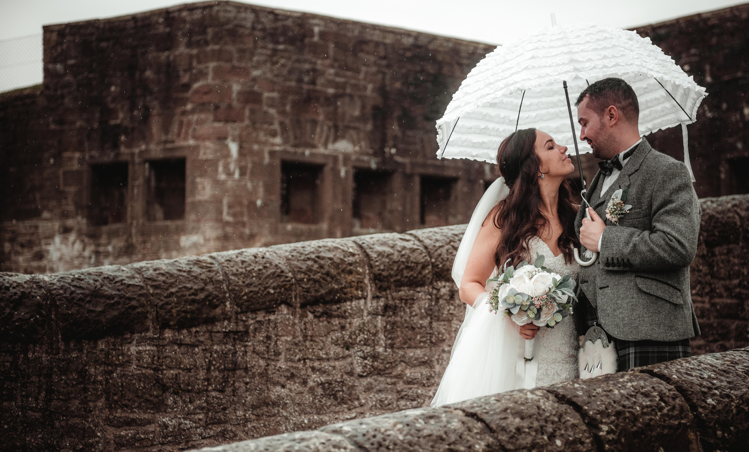 Wedding photos. Portrait and Family photographer based in Larkhall Scotland